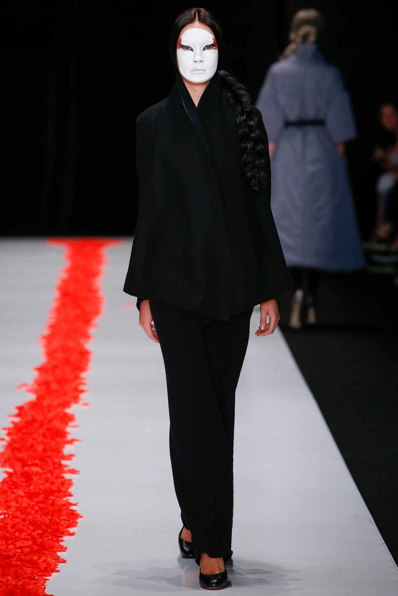 Dimaneu Russia F/W 15 Look 6