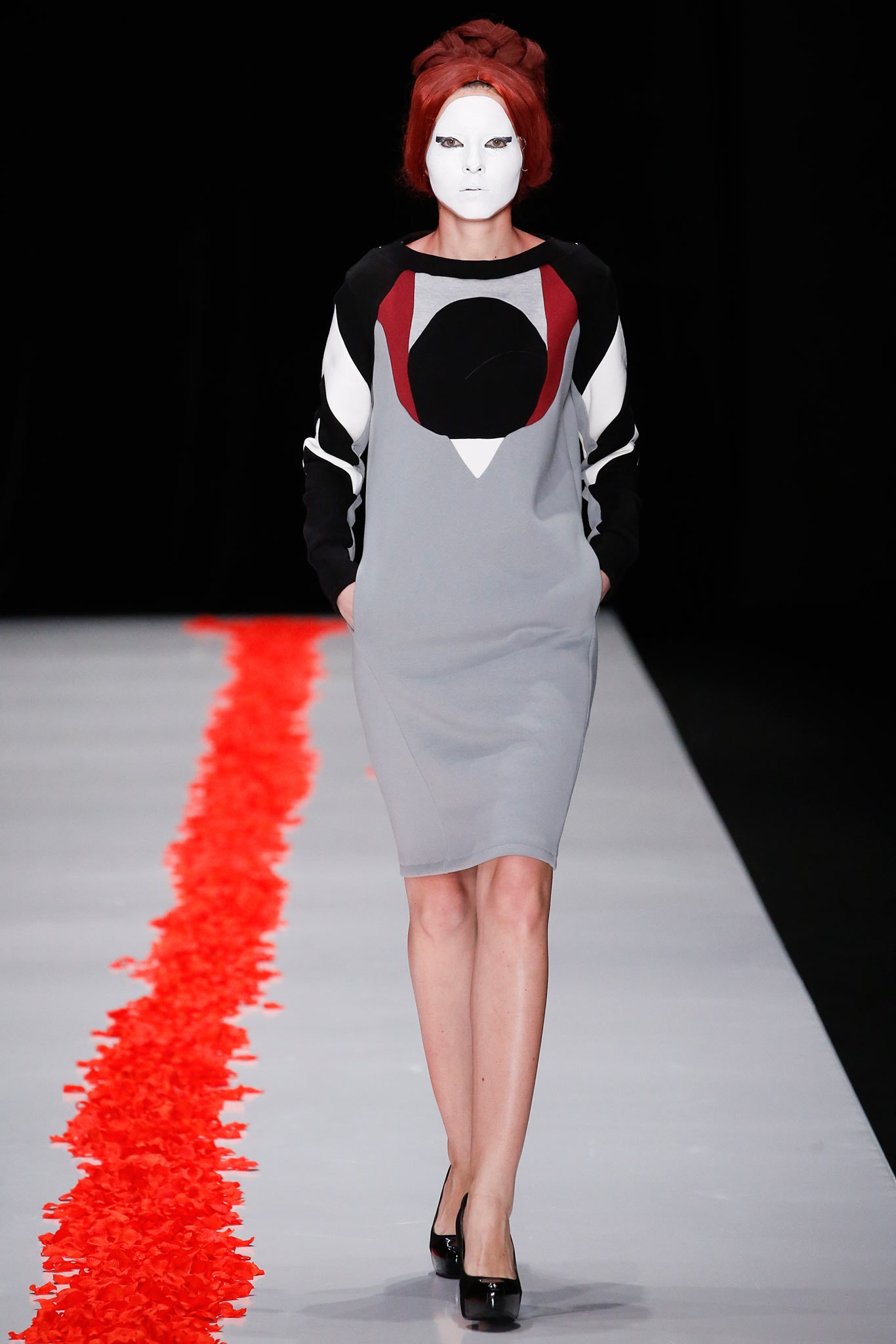 Dimaneu Russia F/W 15 Look 13