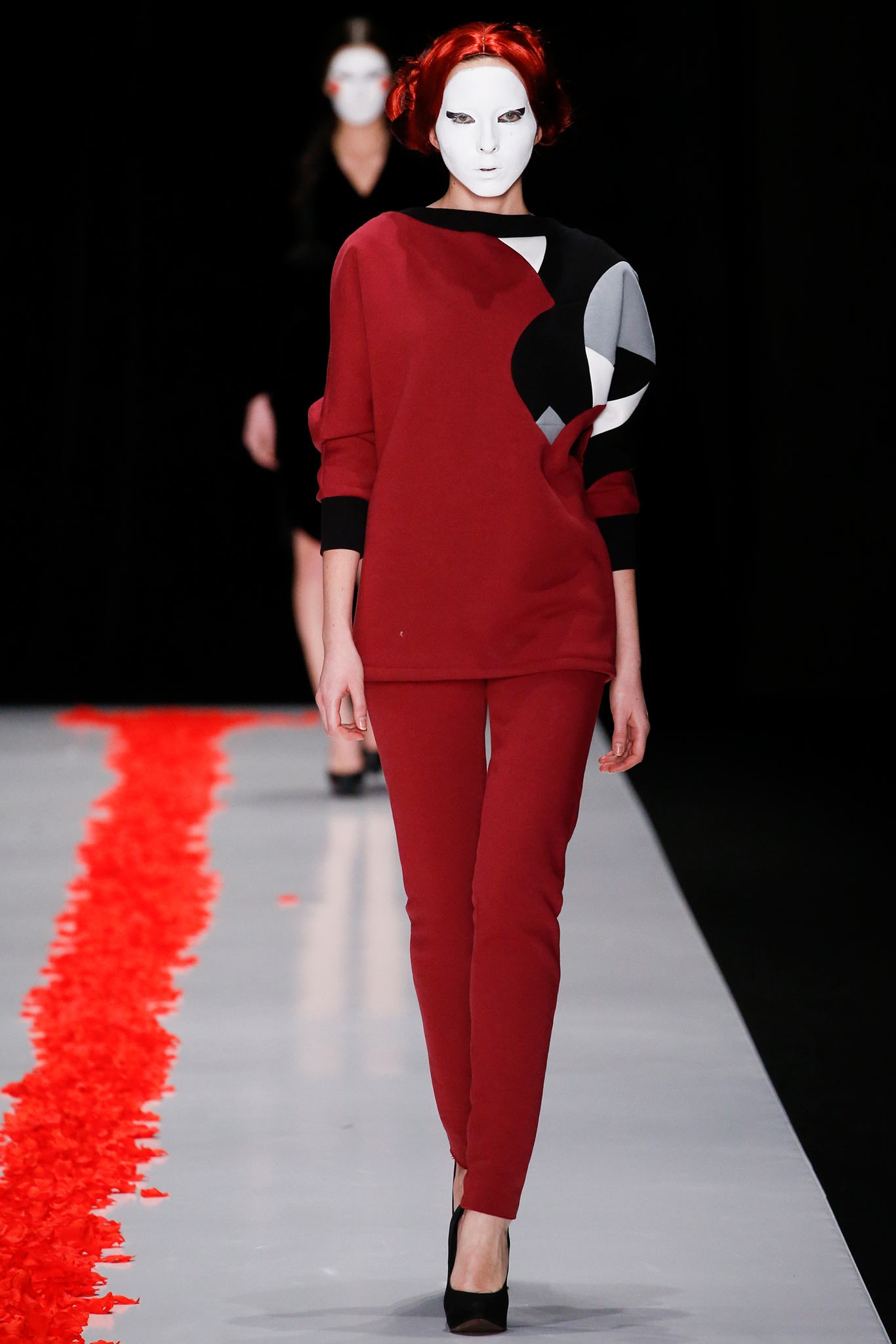 Dimaneu Russia F/W 15 Look 14