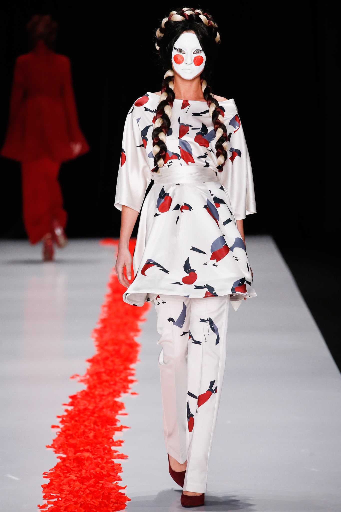 Dimaneu Russia F/W 15 Look 16
