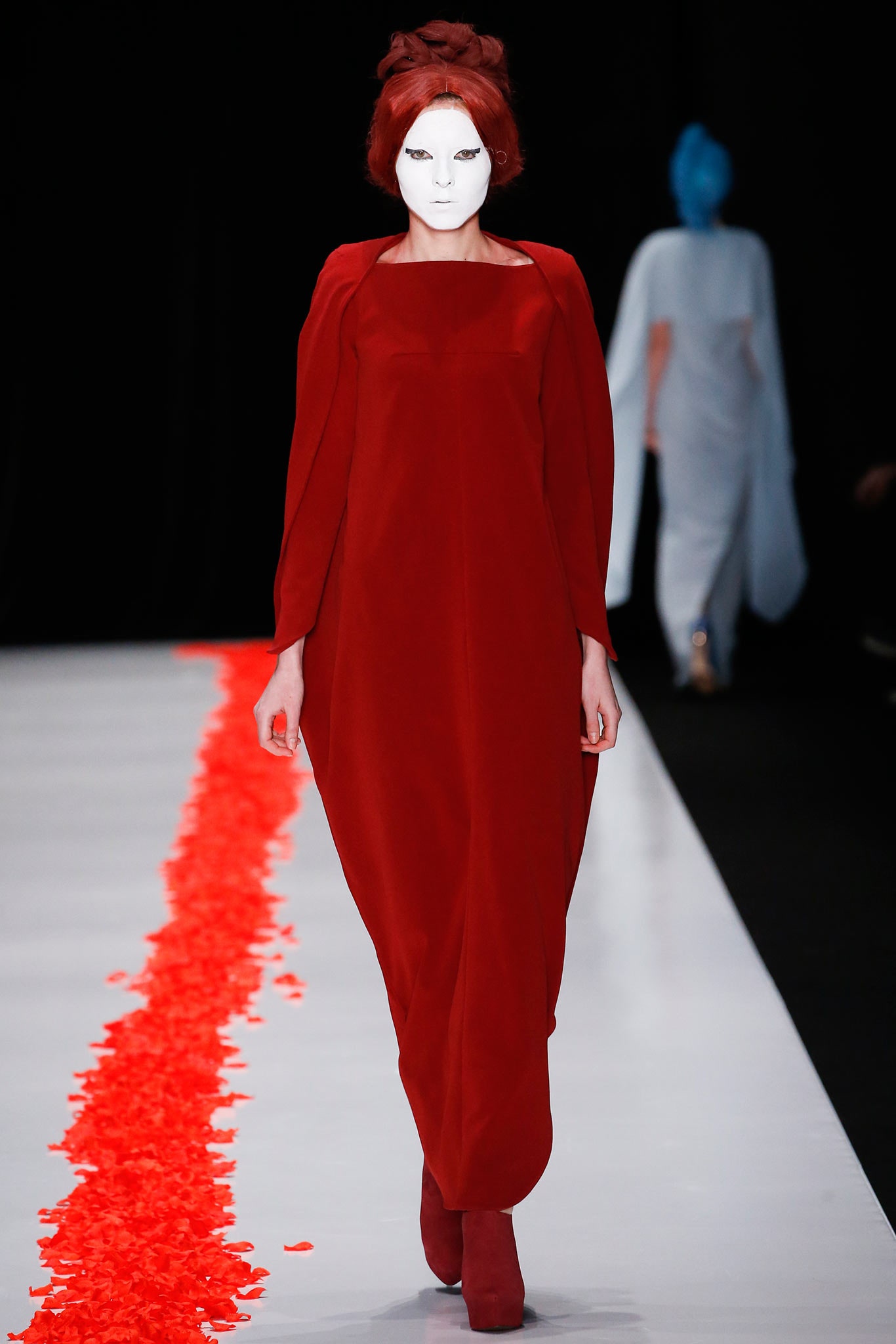 Dimaneu Russia F/W 15 Look 23