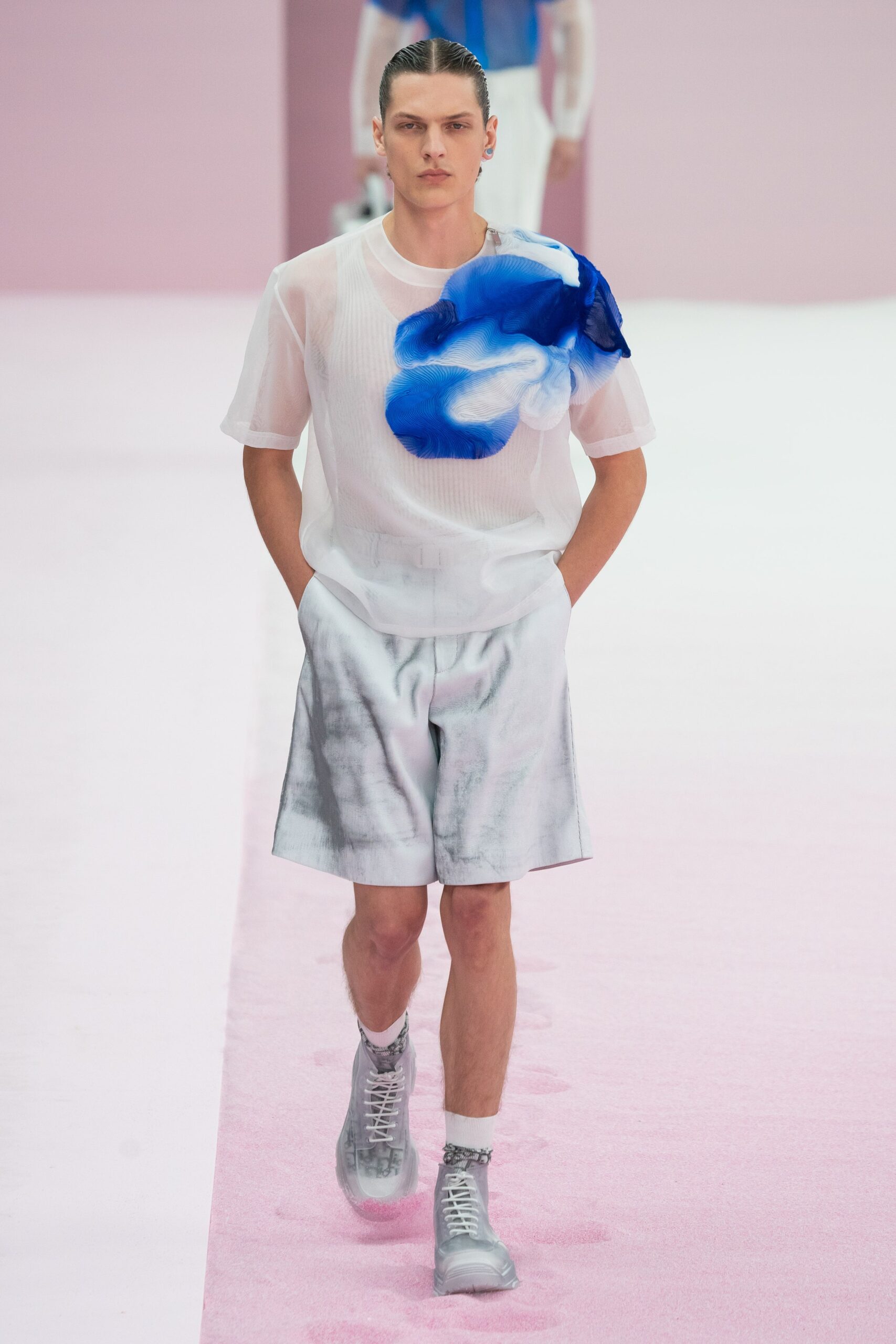 Dior Men S/S 20 Menswear Look 1