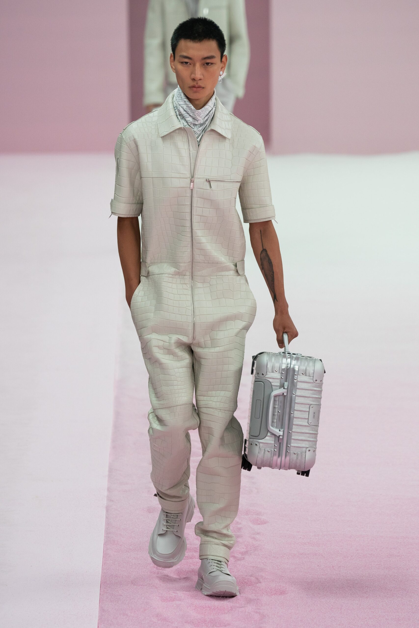Dior Men S/S 20 Menswear Look 3