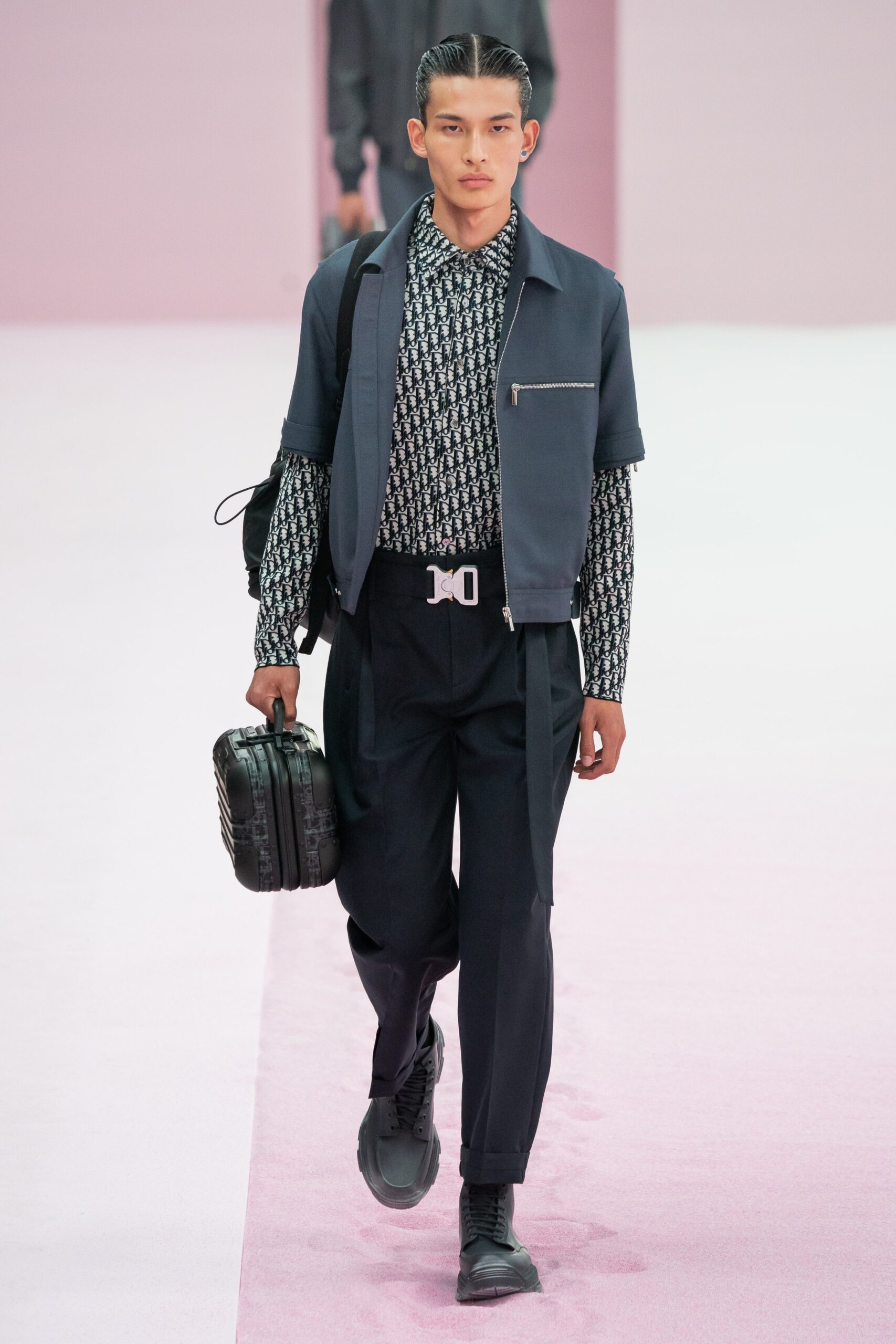 Dior Men S/S 20 Menswear Look 4