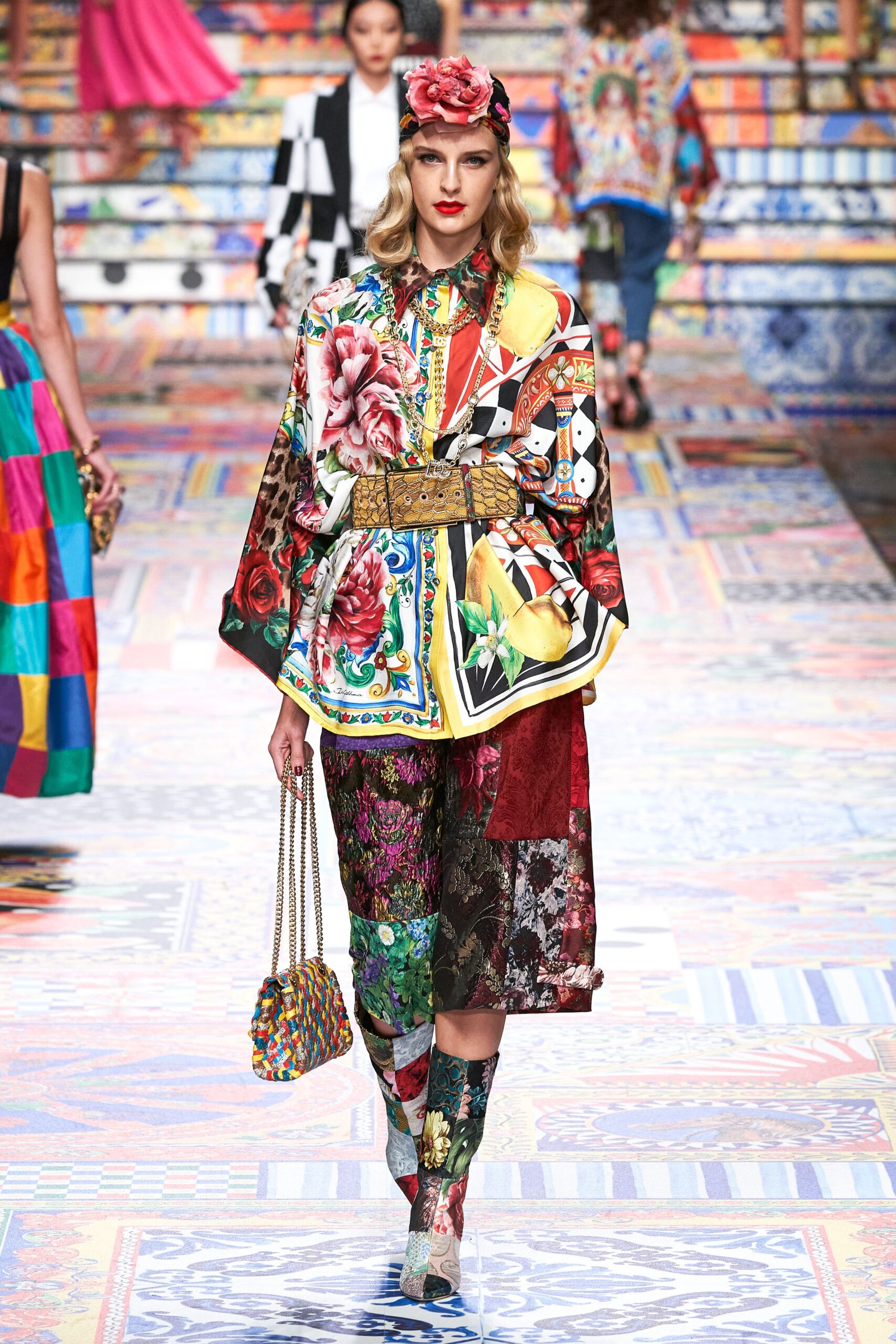 Dolce & Gabbana S/S 21 Look 3