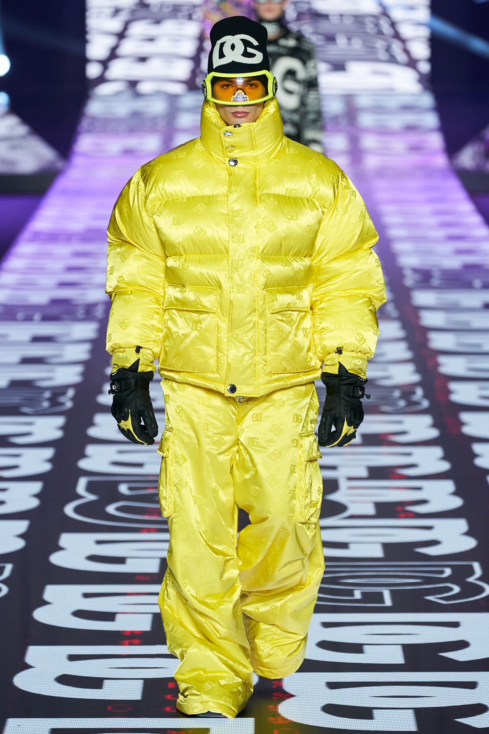 Dolce & Gabbana F/W 22 Menswear Look 5