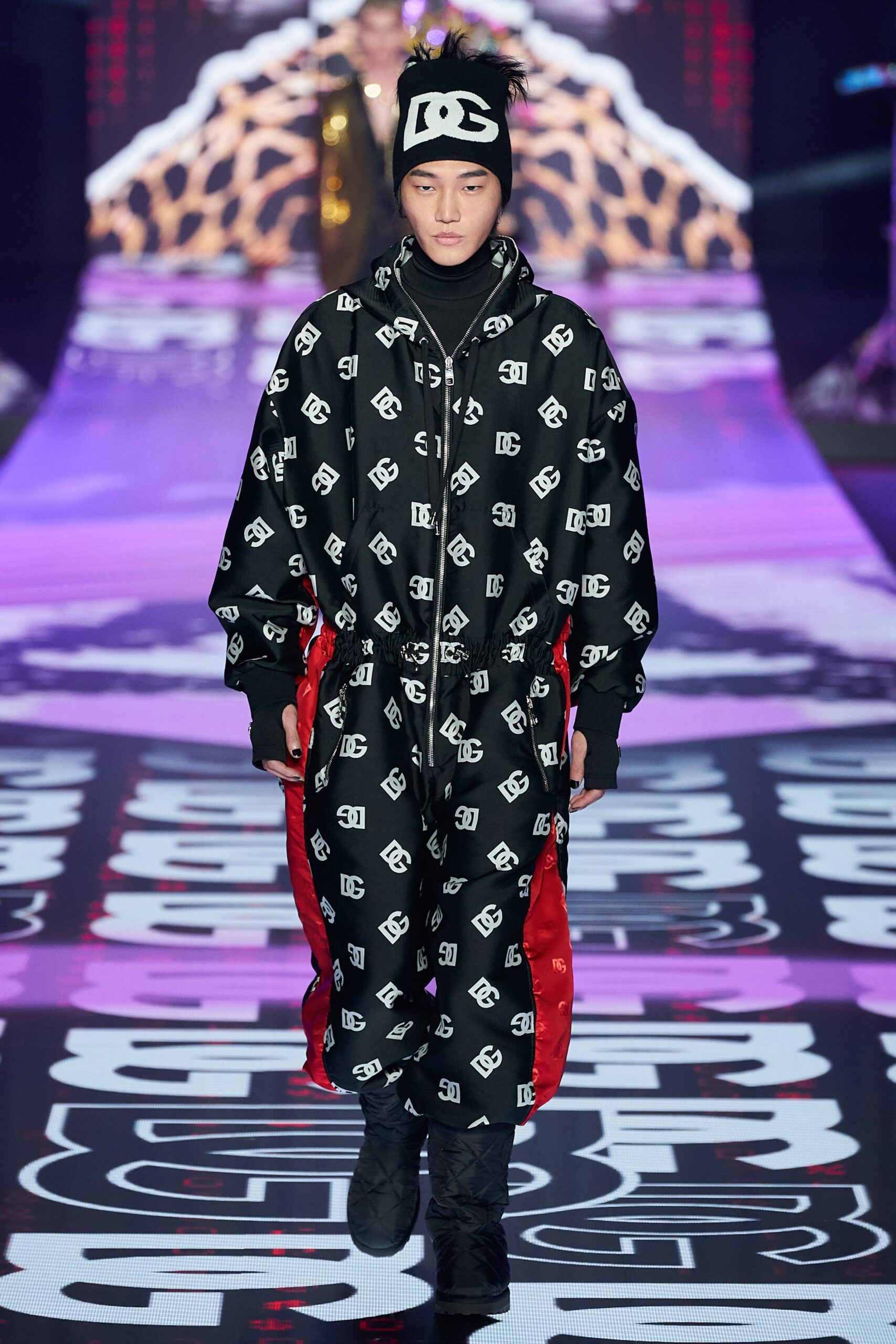 Dolce & Gabbana F/W 22 Menswear Look 6