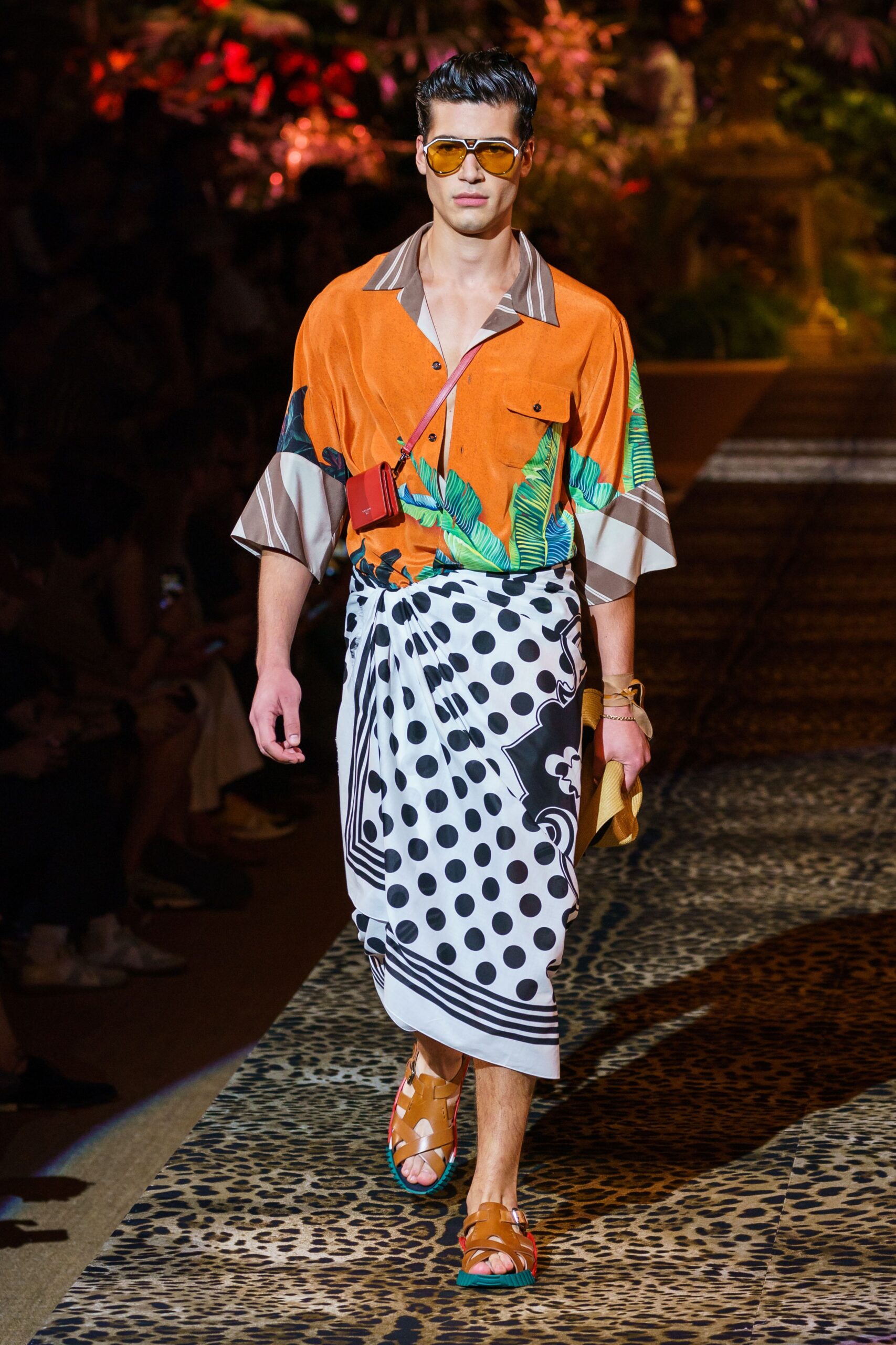 Dolce & Gabbana S/S 20 Menswear Look 7
