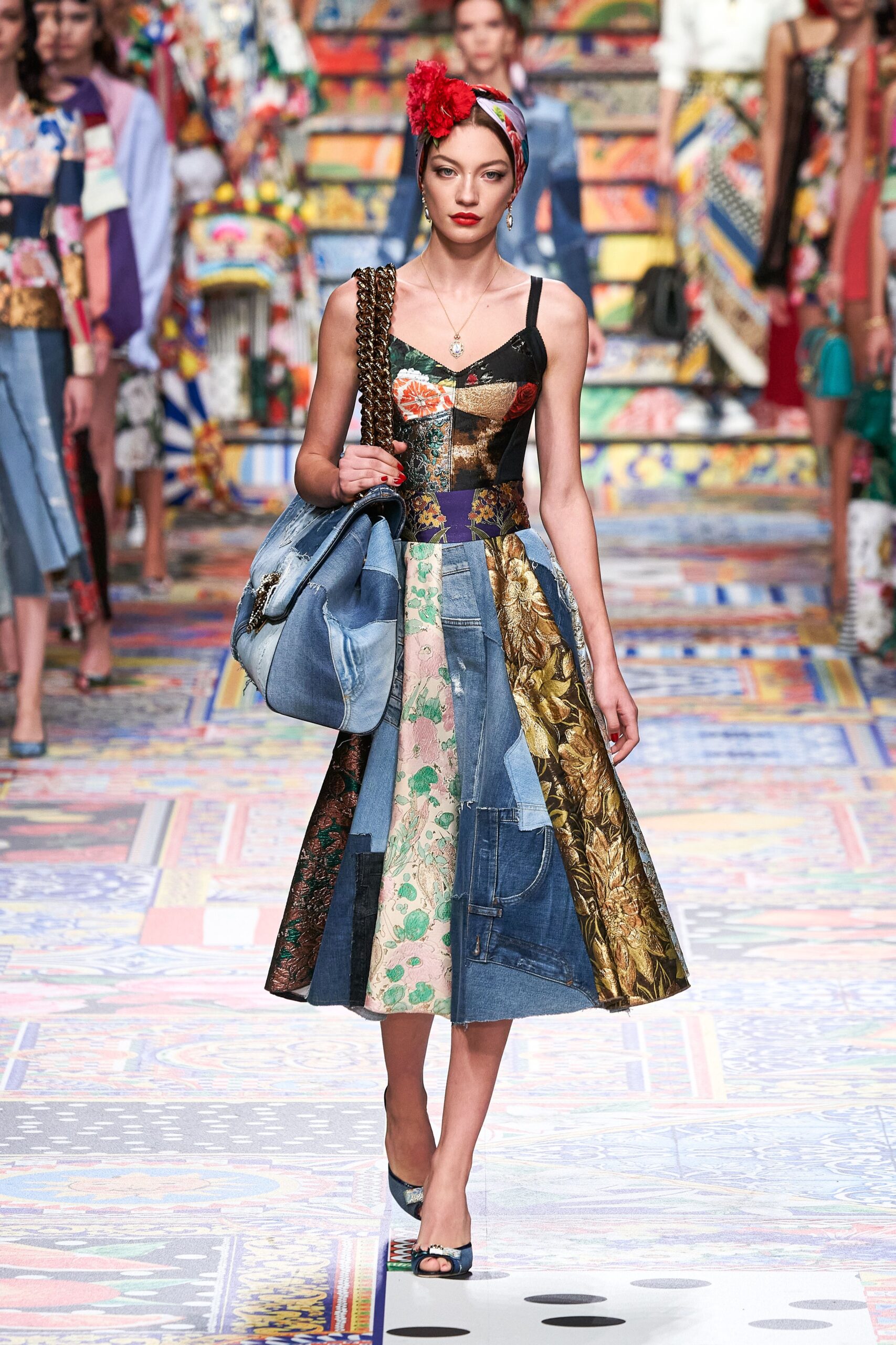 Dolce & Gabbana S/S 21 Look 16