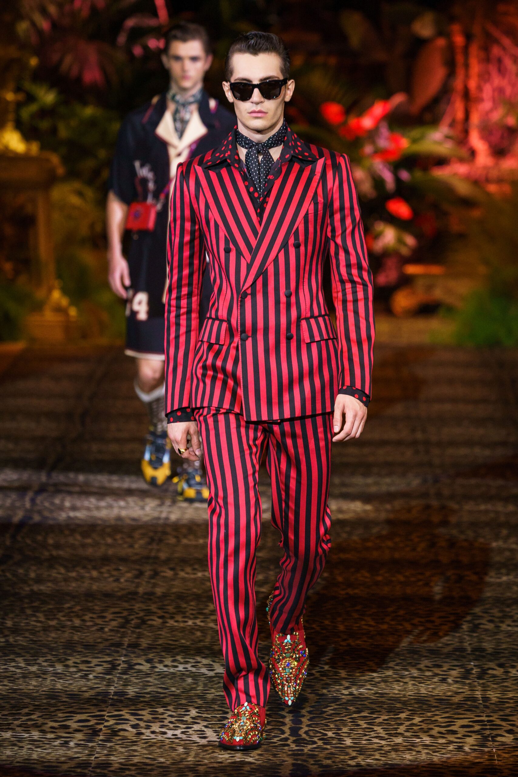 Dolce & Gabbana S/S 20 Menswear Look 11