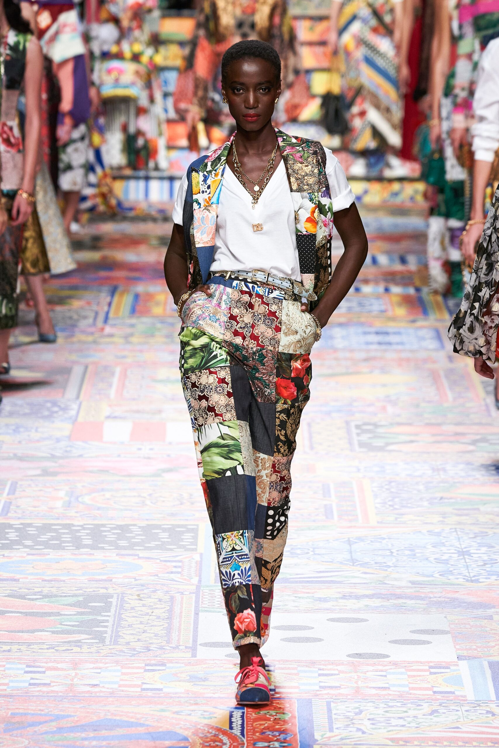Dolce & Gabbana S/S 21 Look 21