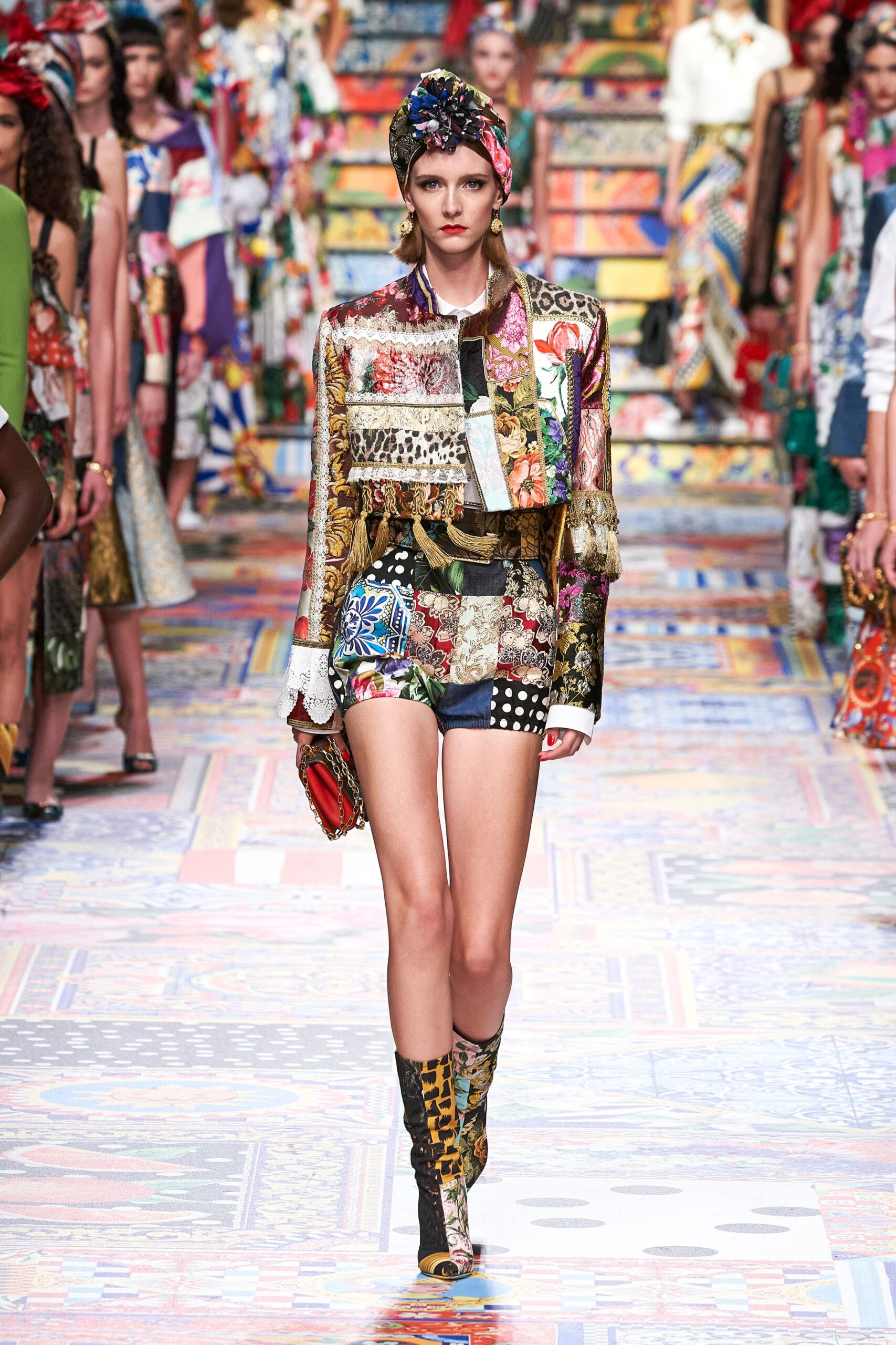 Dolce & Gabbana S/S 21 Look 25