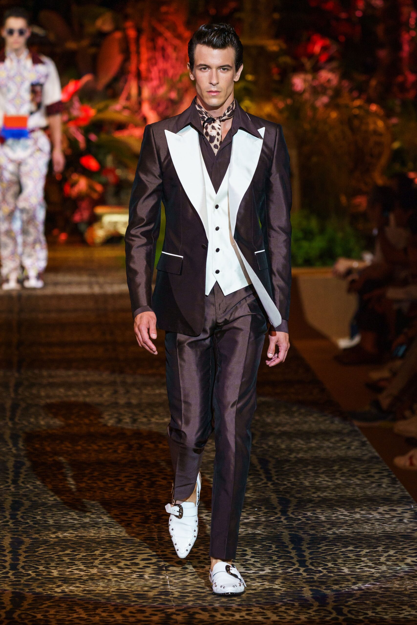 Dolce & Gabbana S/S 20 Menswear Look 21