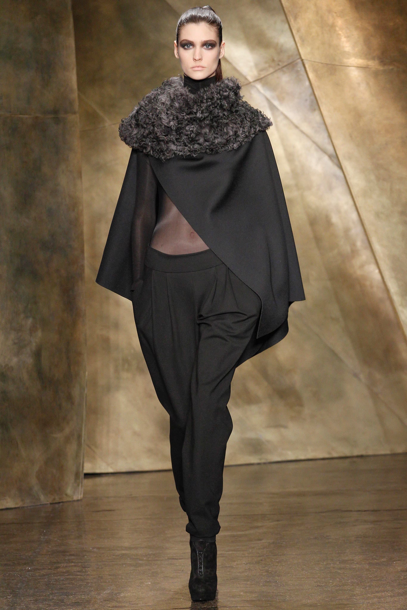 Donna Karan F/W 13 Look 3