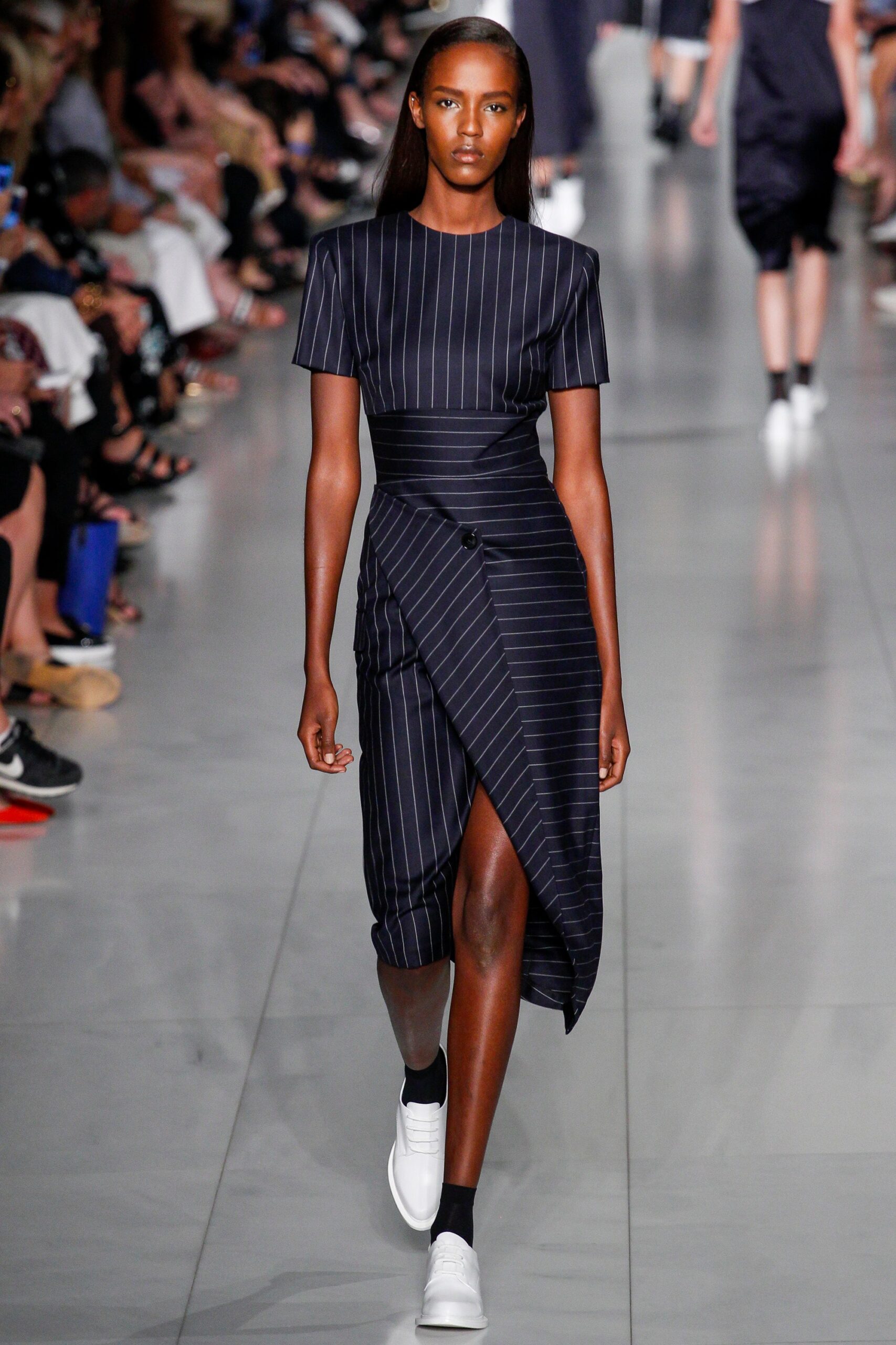 DKNY S/S 16 Look 2