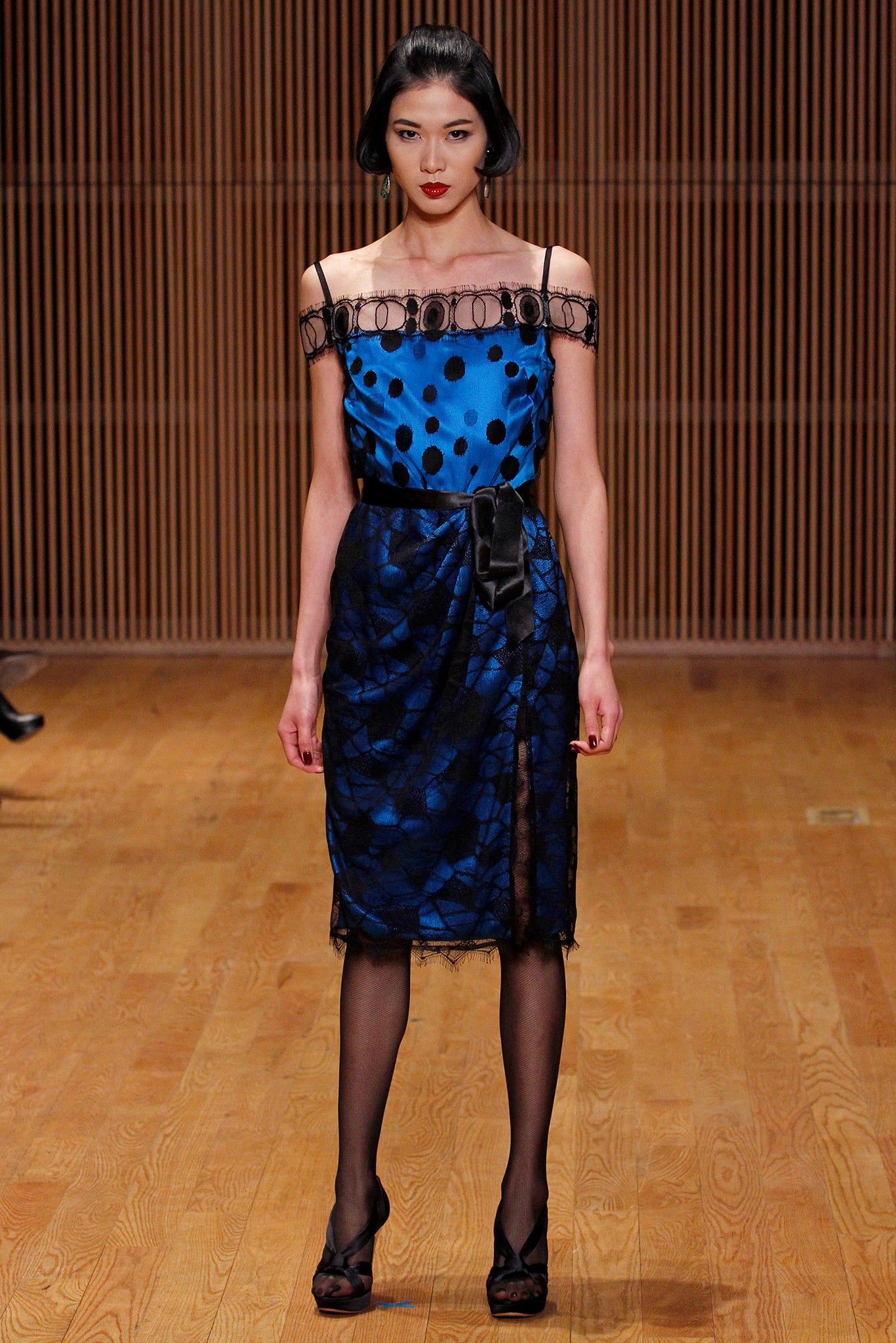 Douglas Hannant F/W 13 Look 16