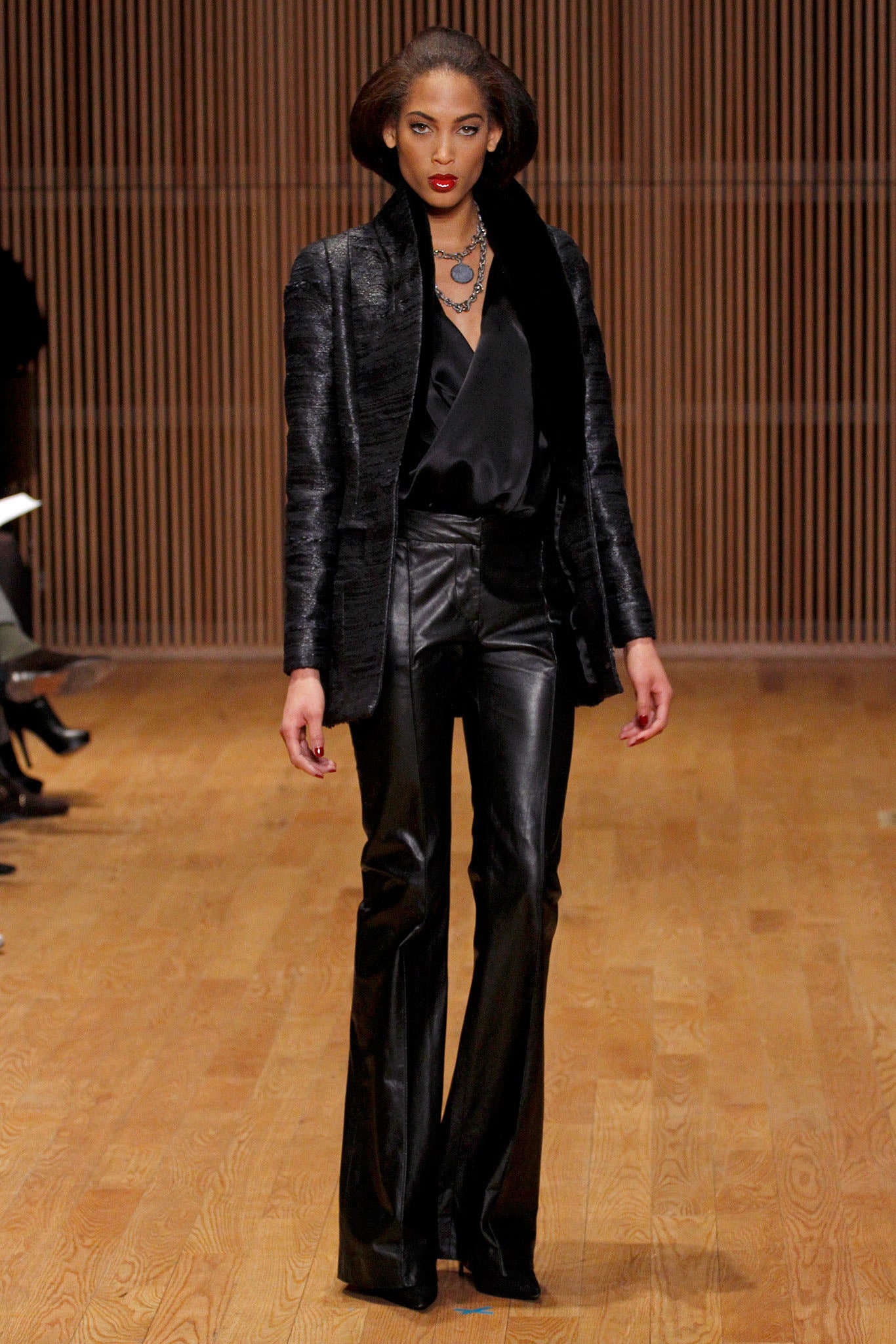 Douglas Hannant F/W 13 Look 23