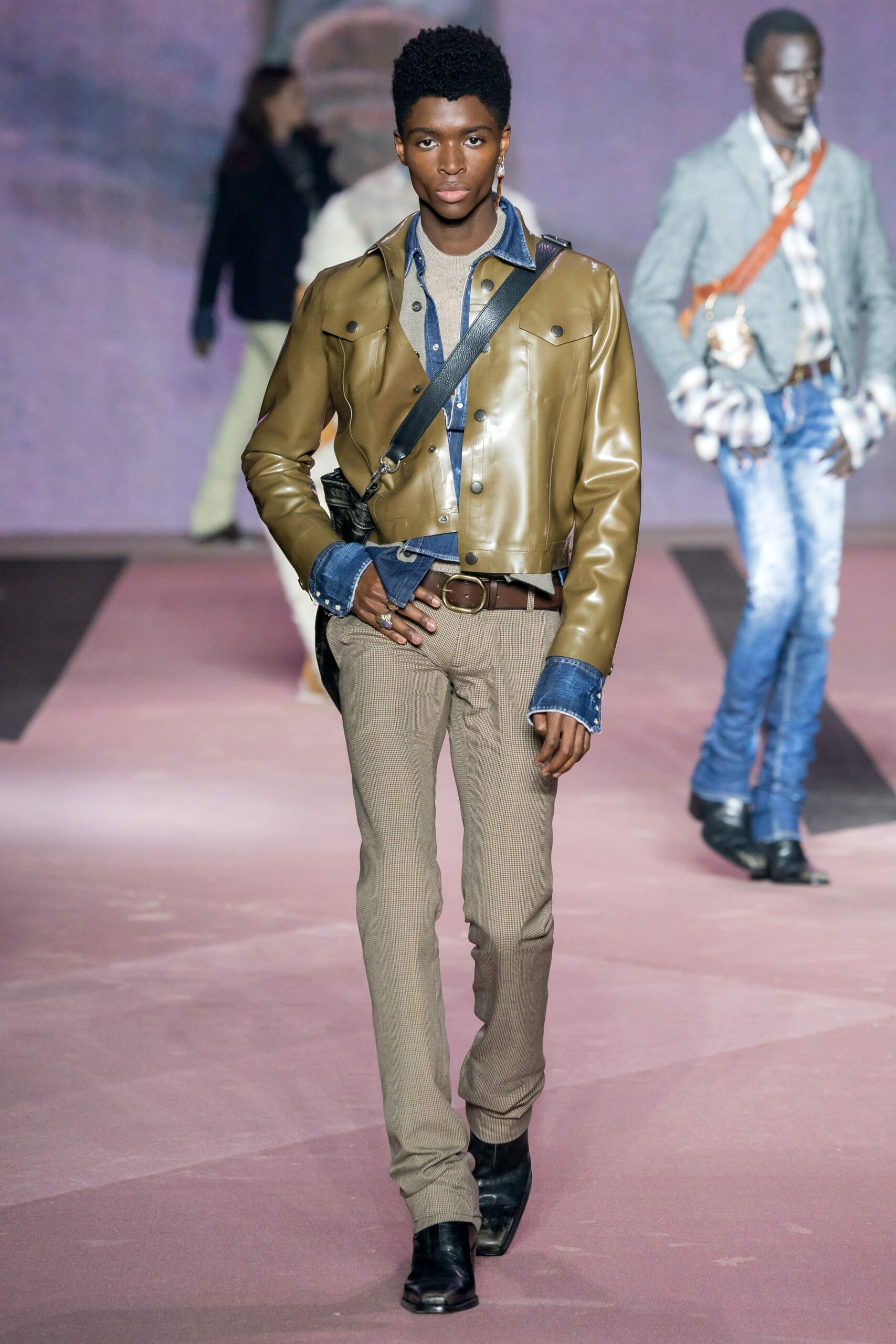 Dsquared2 F/W 20 Look 16