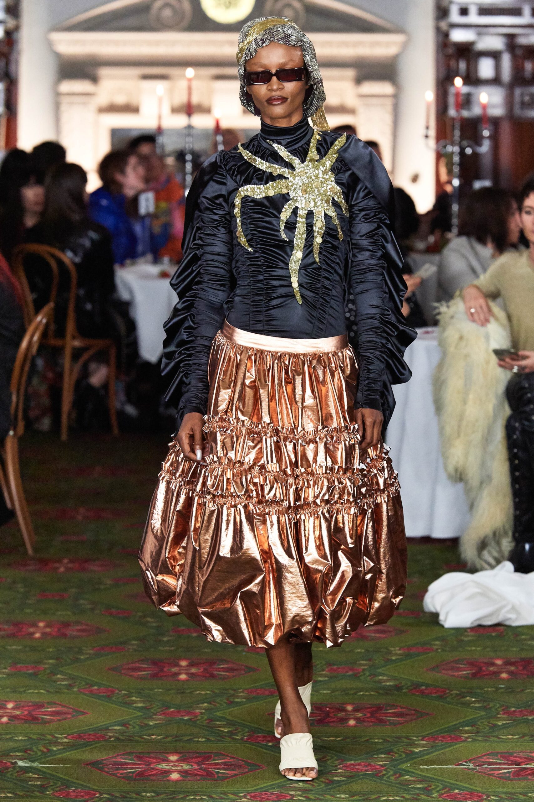 Dilara Findikoglu F/W 20 Look 15