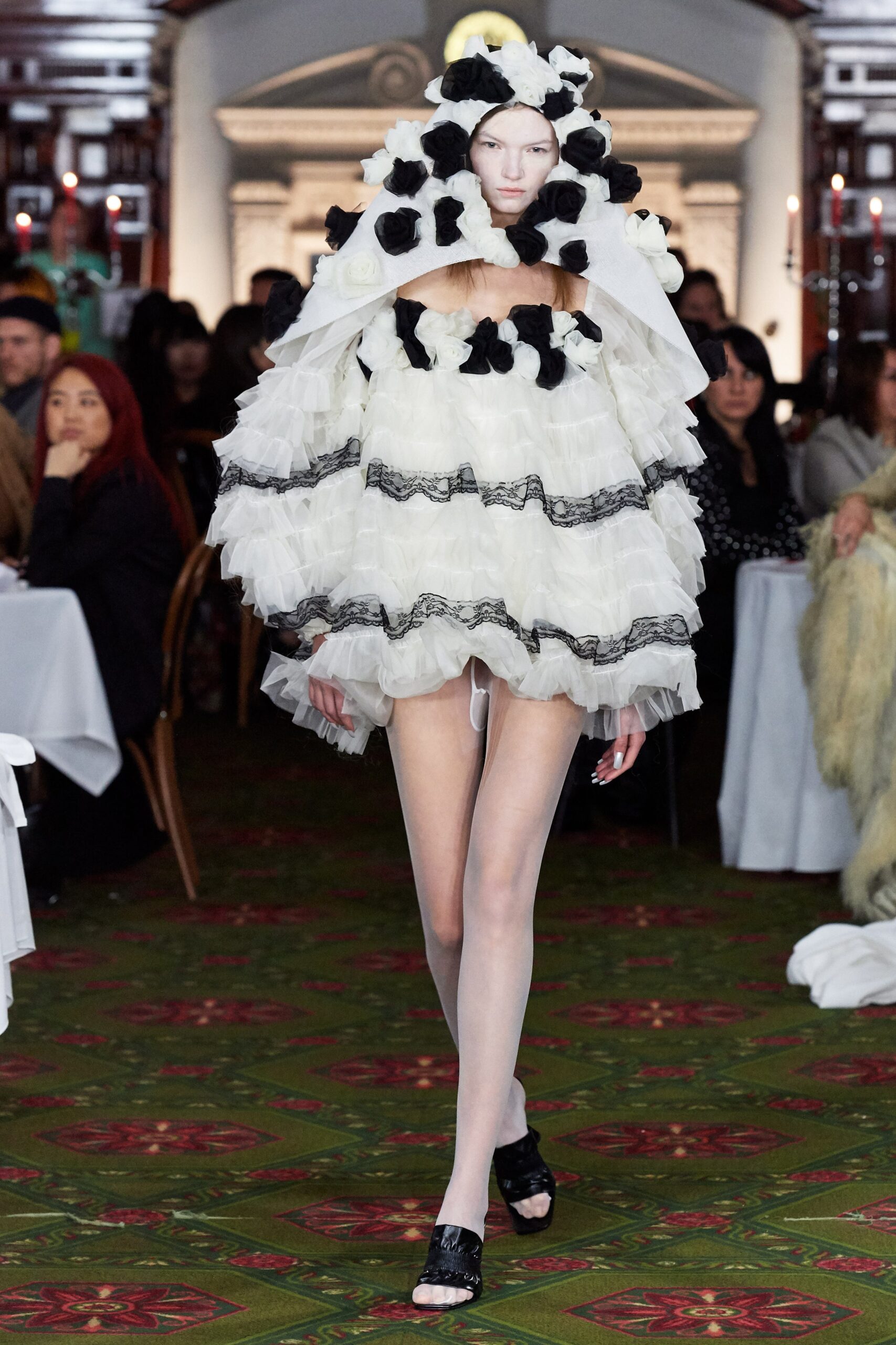 Dilara Findikoglu F/W 20 Look 18