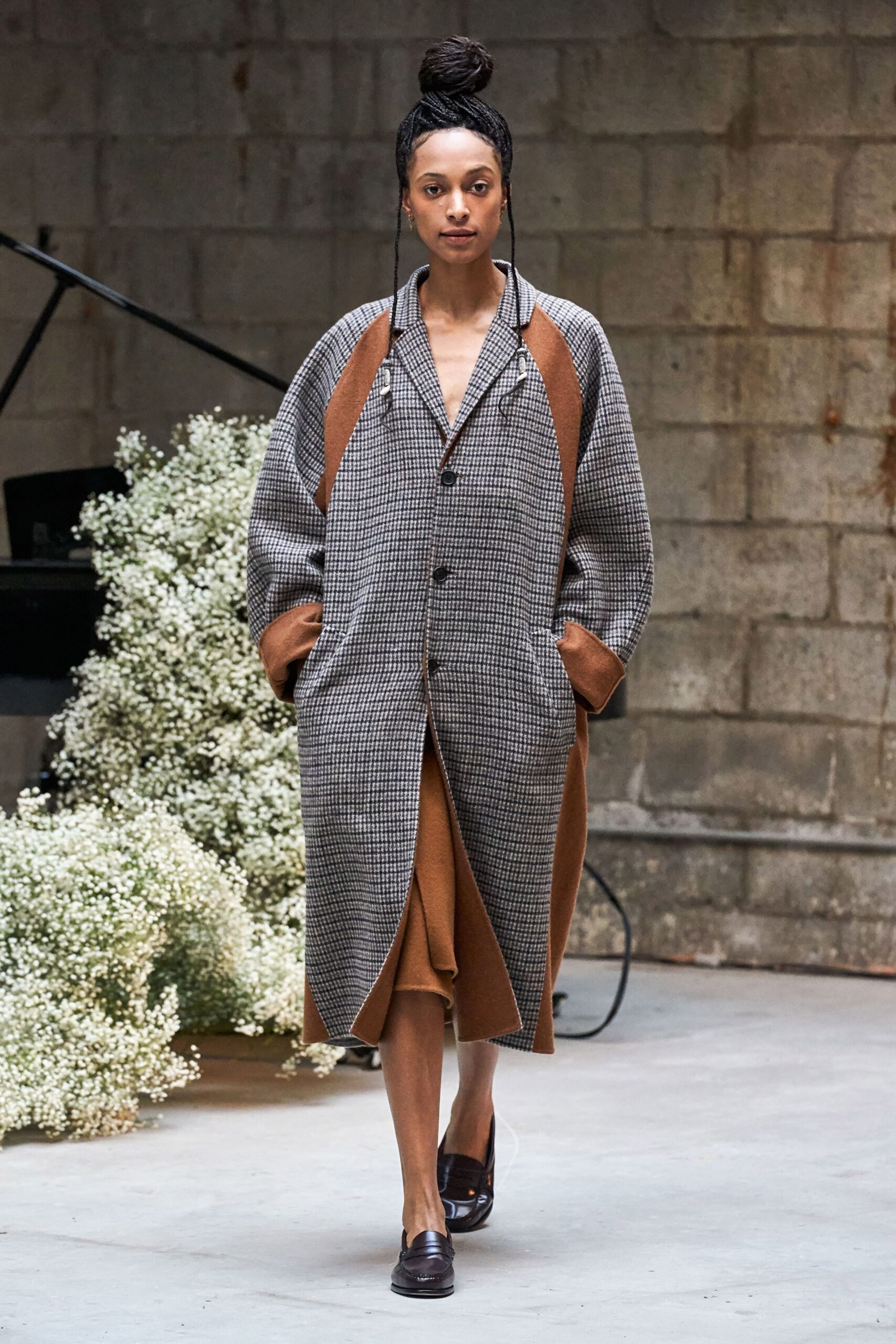 Deveaux F/W 19 Look 2