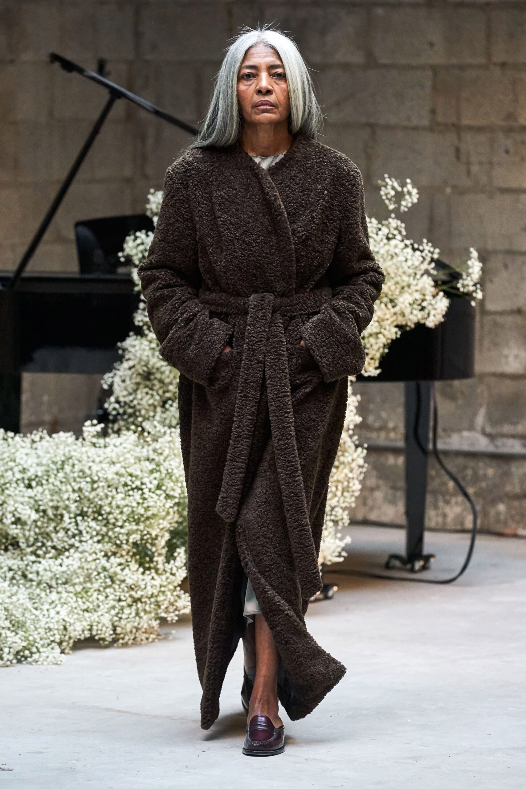 Deveaux F/W 19 Look 6