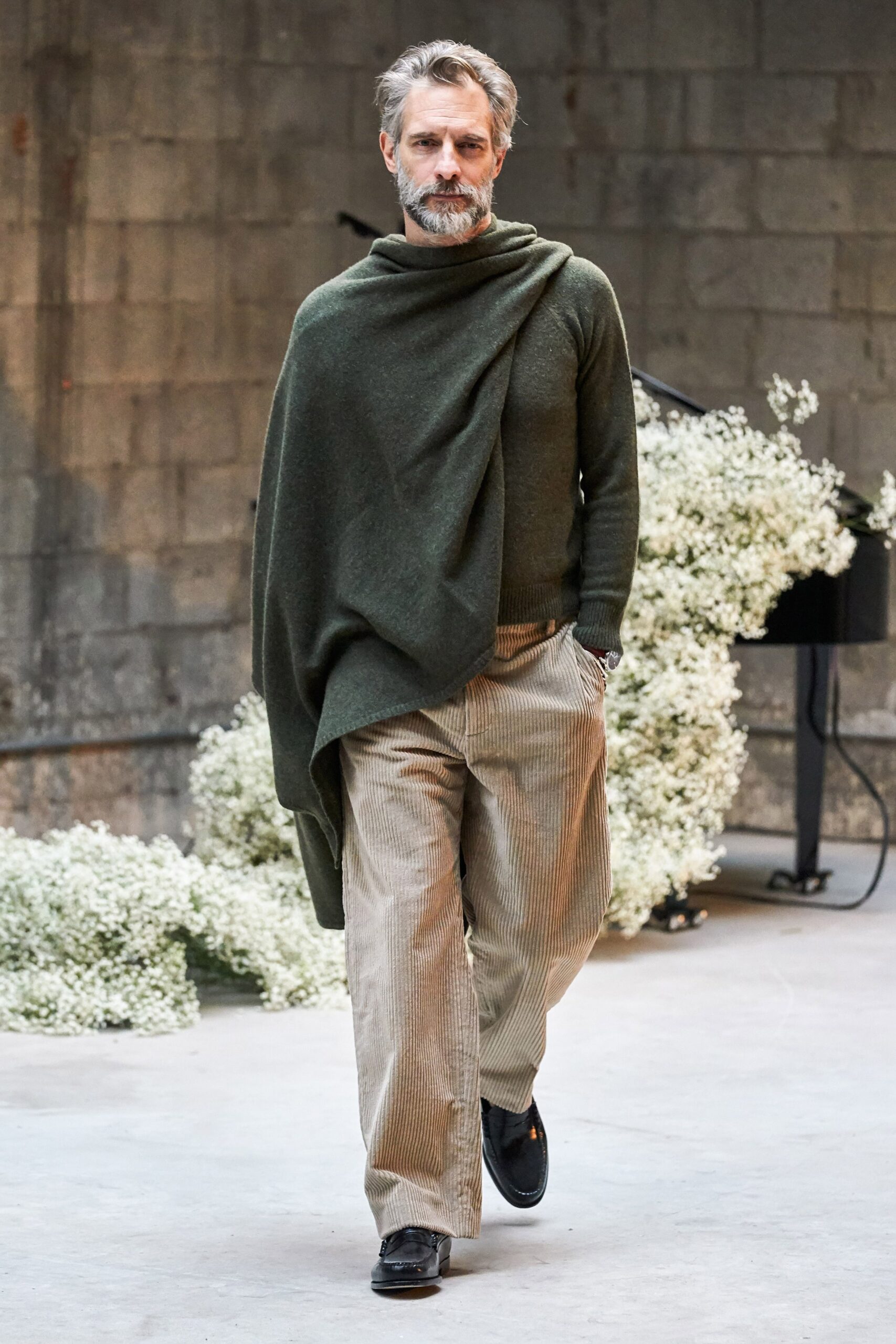 Deveaux F/W 19 Look 8