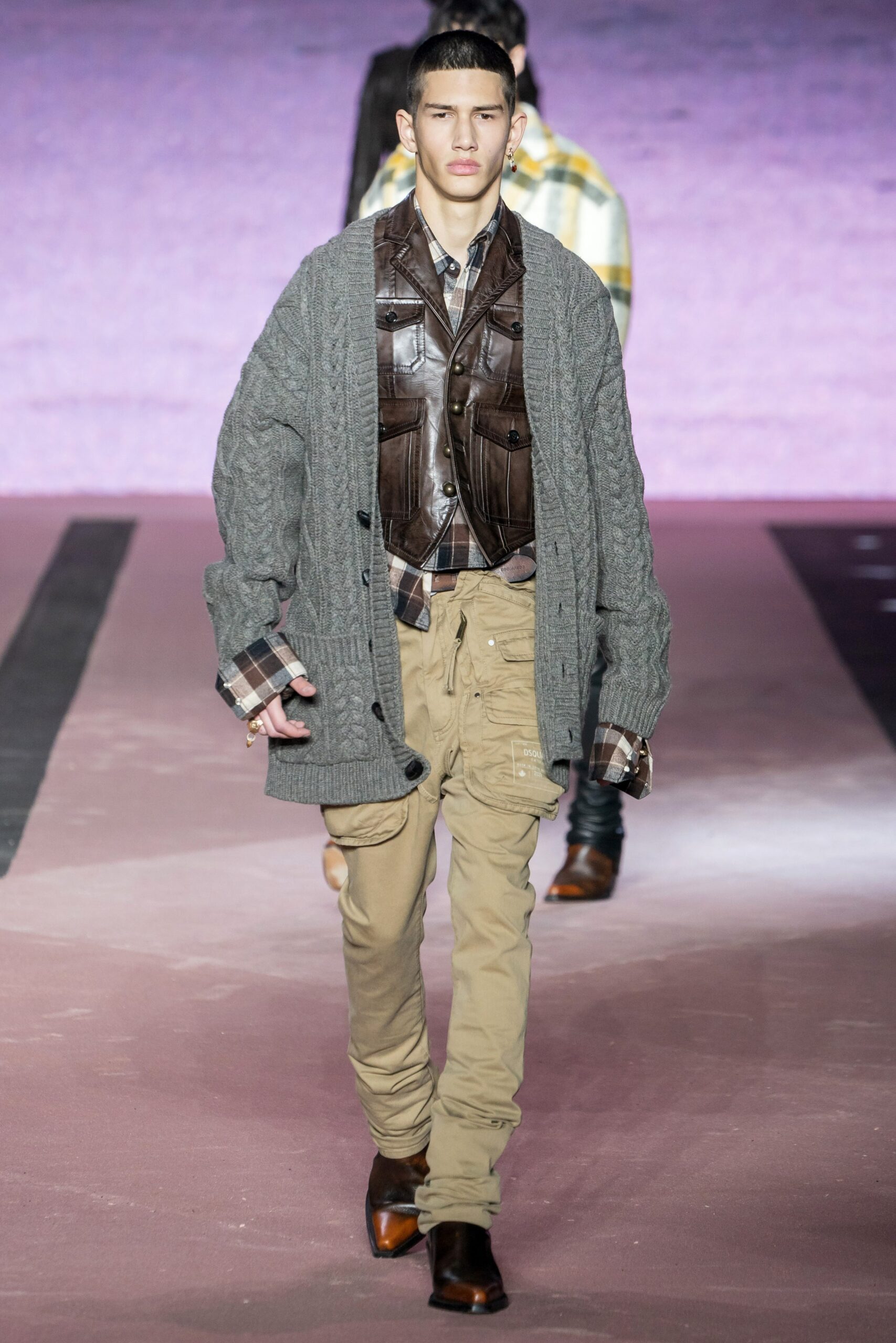 Dsquared2 F/W 20 Look 23