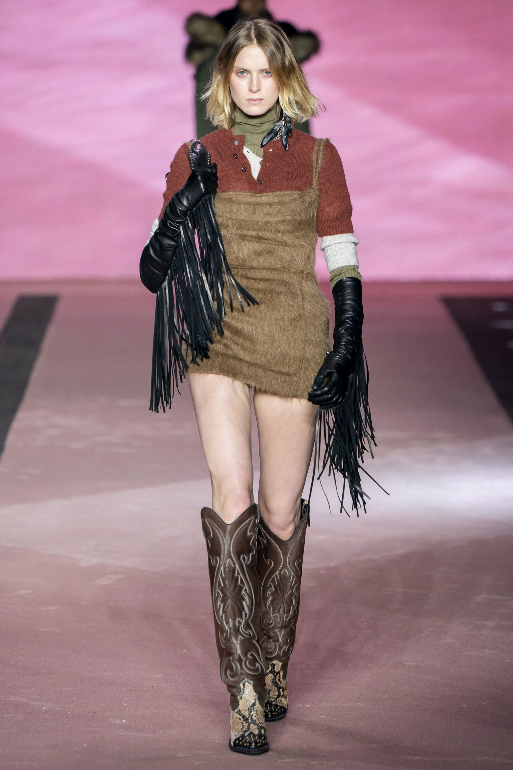 Dsquared2 F/W 20 Look 59