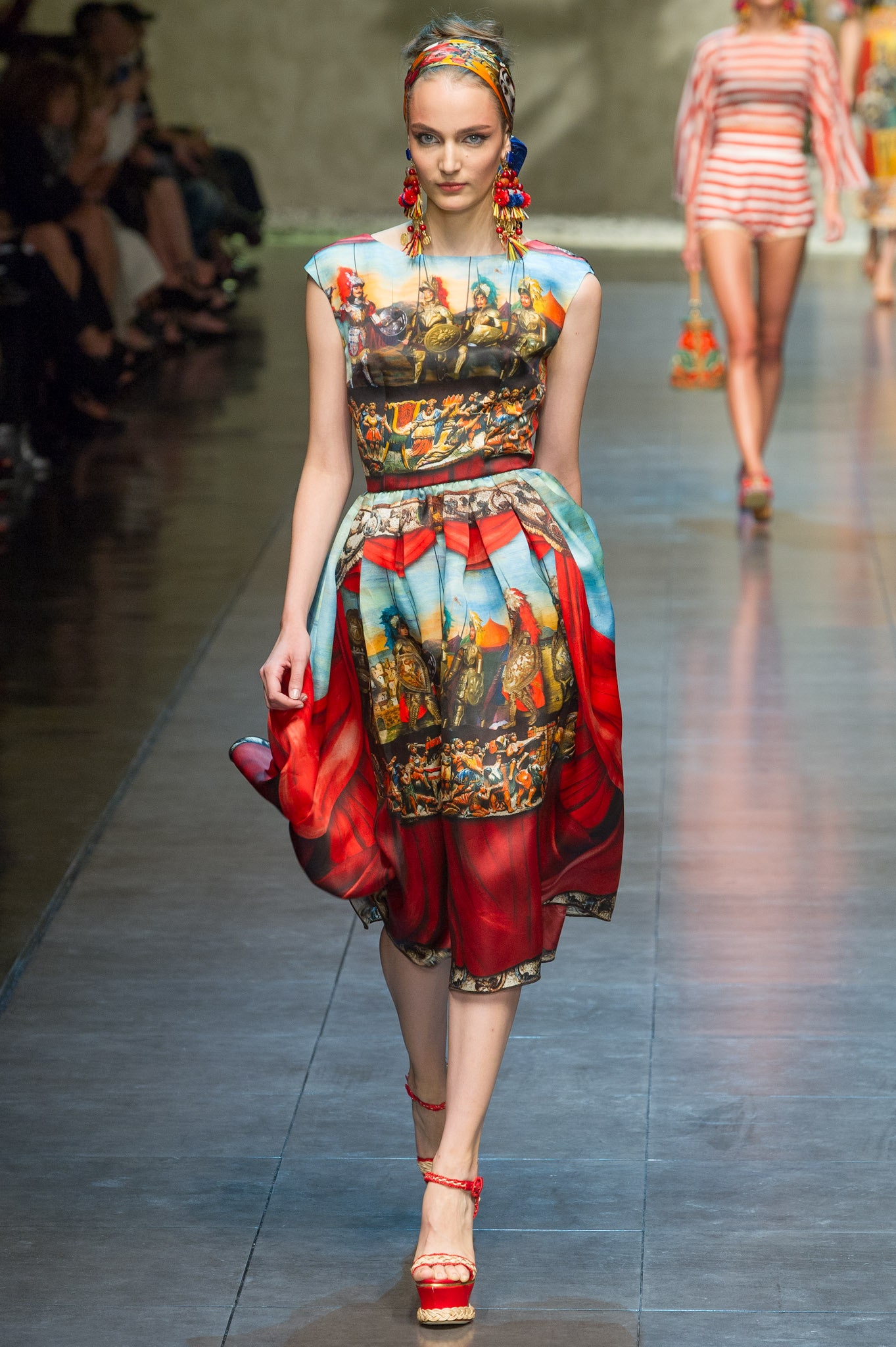 Dolce & Gabbana S/S 13 Look 3