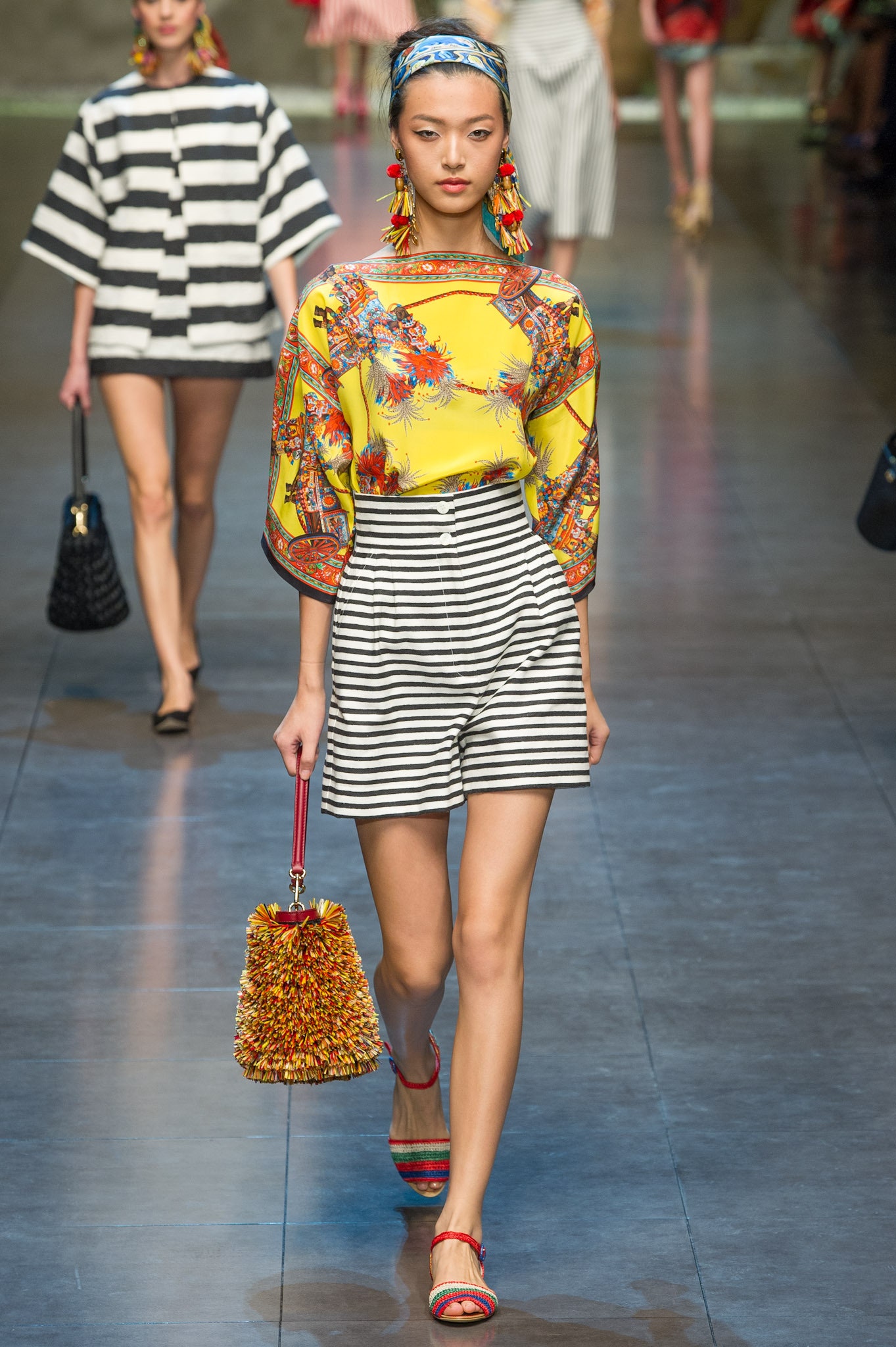 Dolce & Gabbana S/S 13 Look 14