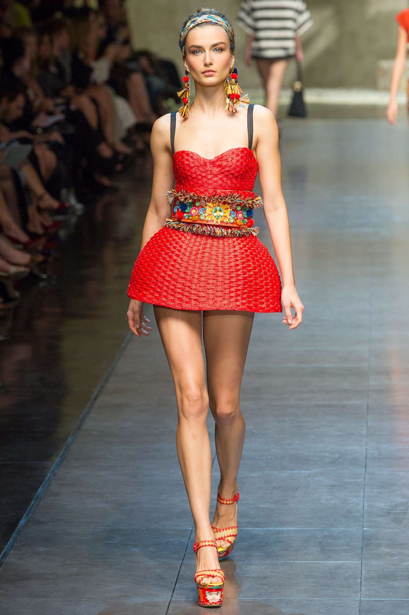 Dolce & Gabbana S/S 13 Look 18