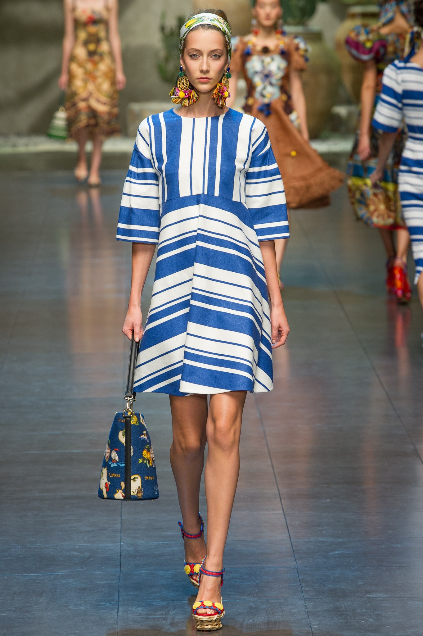 Dolce & Gabbana S/S 13 Look 28