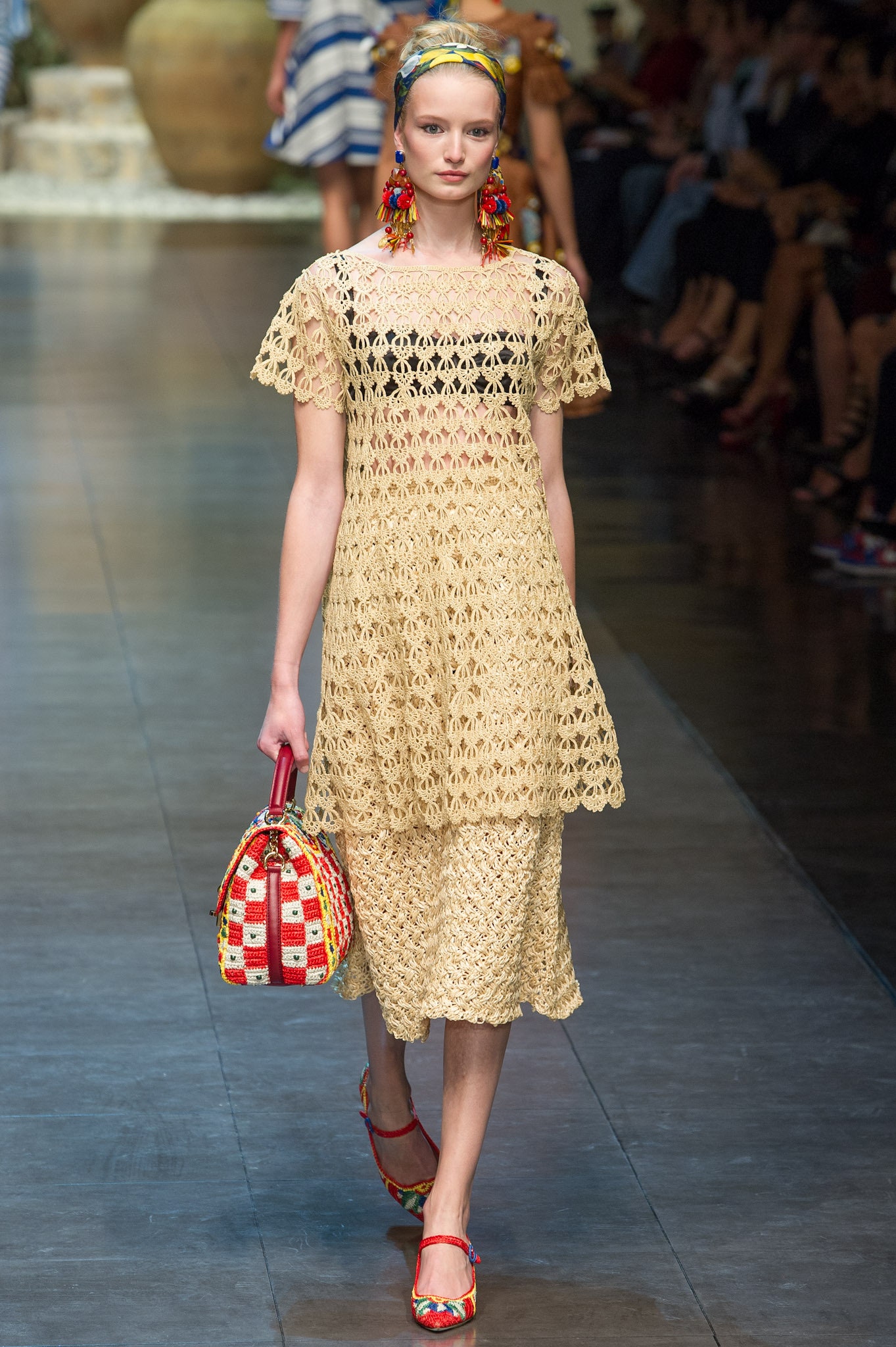 Dolce & Gabbana S/S 13 Look 31