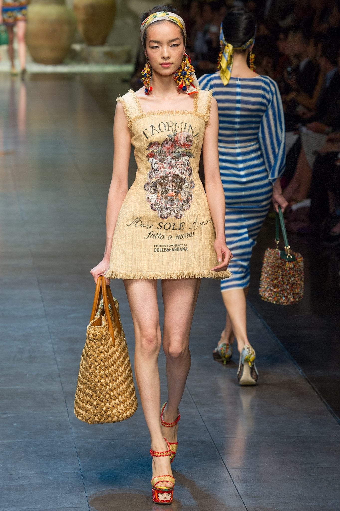 Dolce & Gabbana S/S 13 Look 34