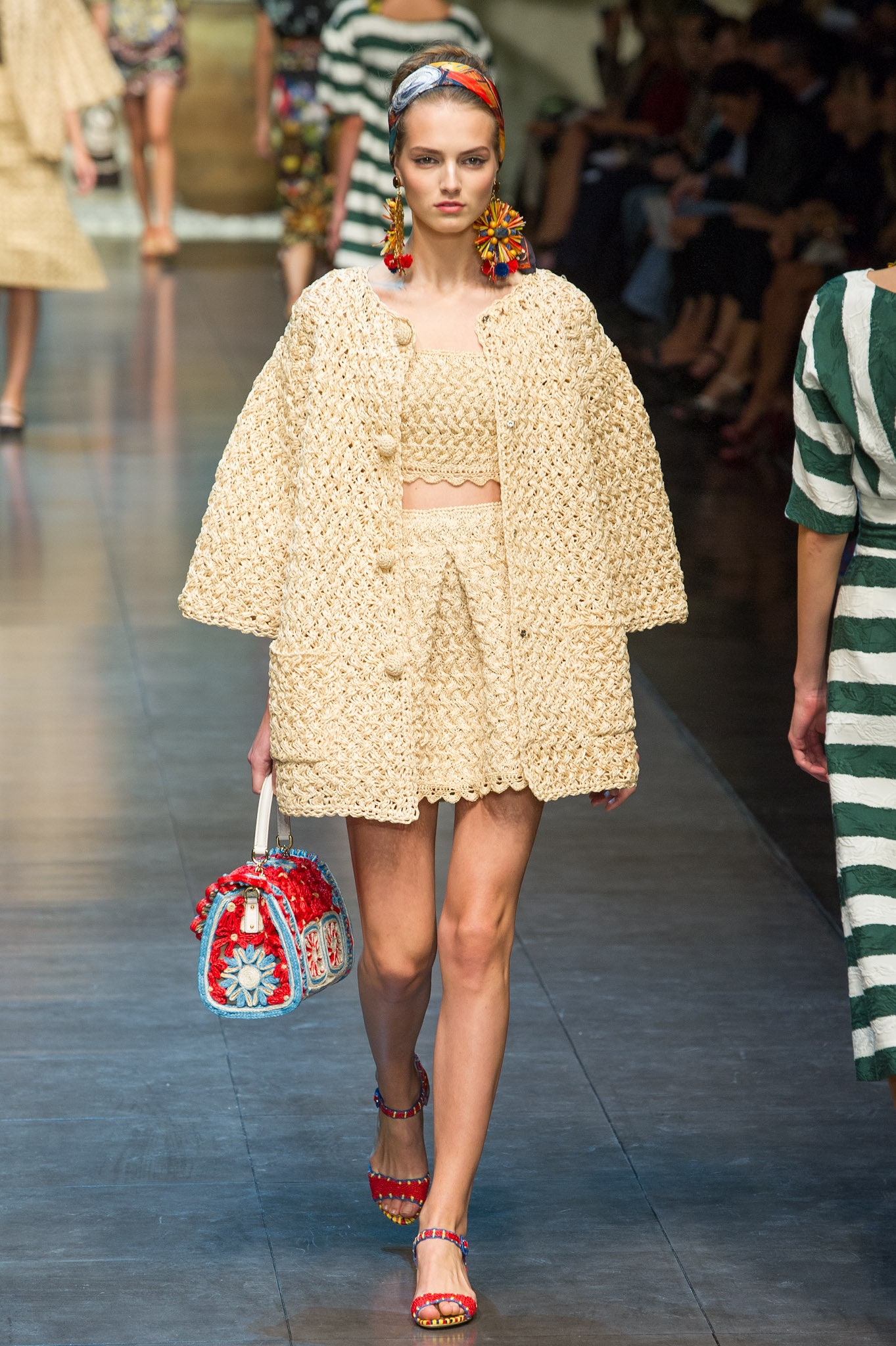 Dolce & Gabbana S/S 13 Look 46