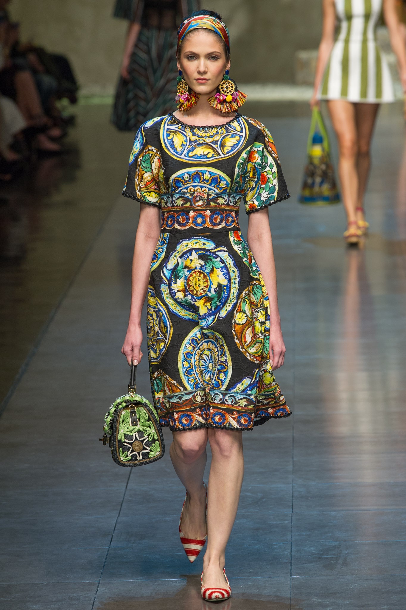 Dolce & Gabbana S/S 13 Look 53