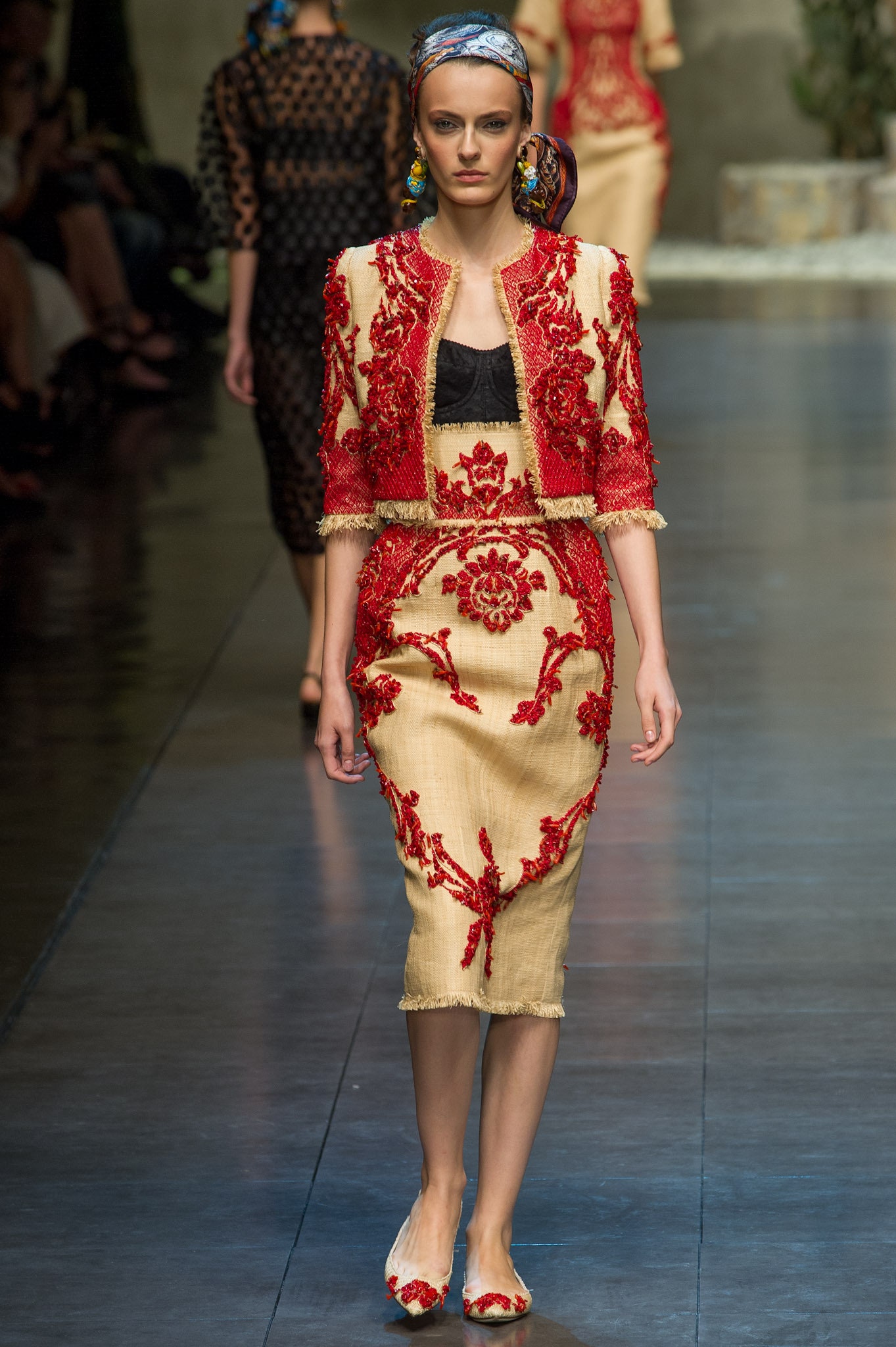 Dolce & Gabbana S/S 13 Look 72