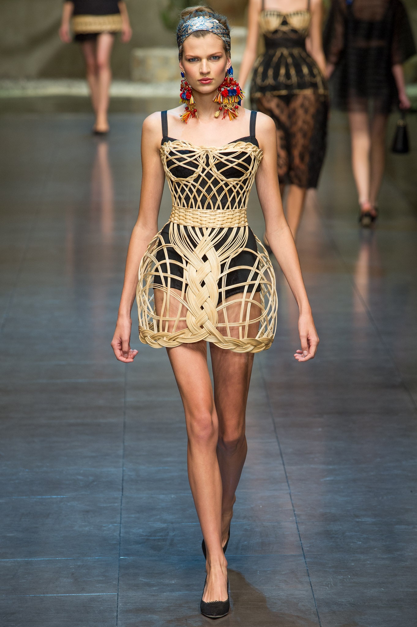 Dolce & Gabbana S/S 13 Look 83