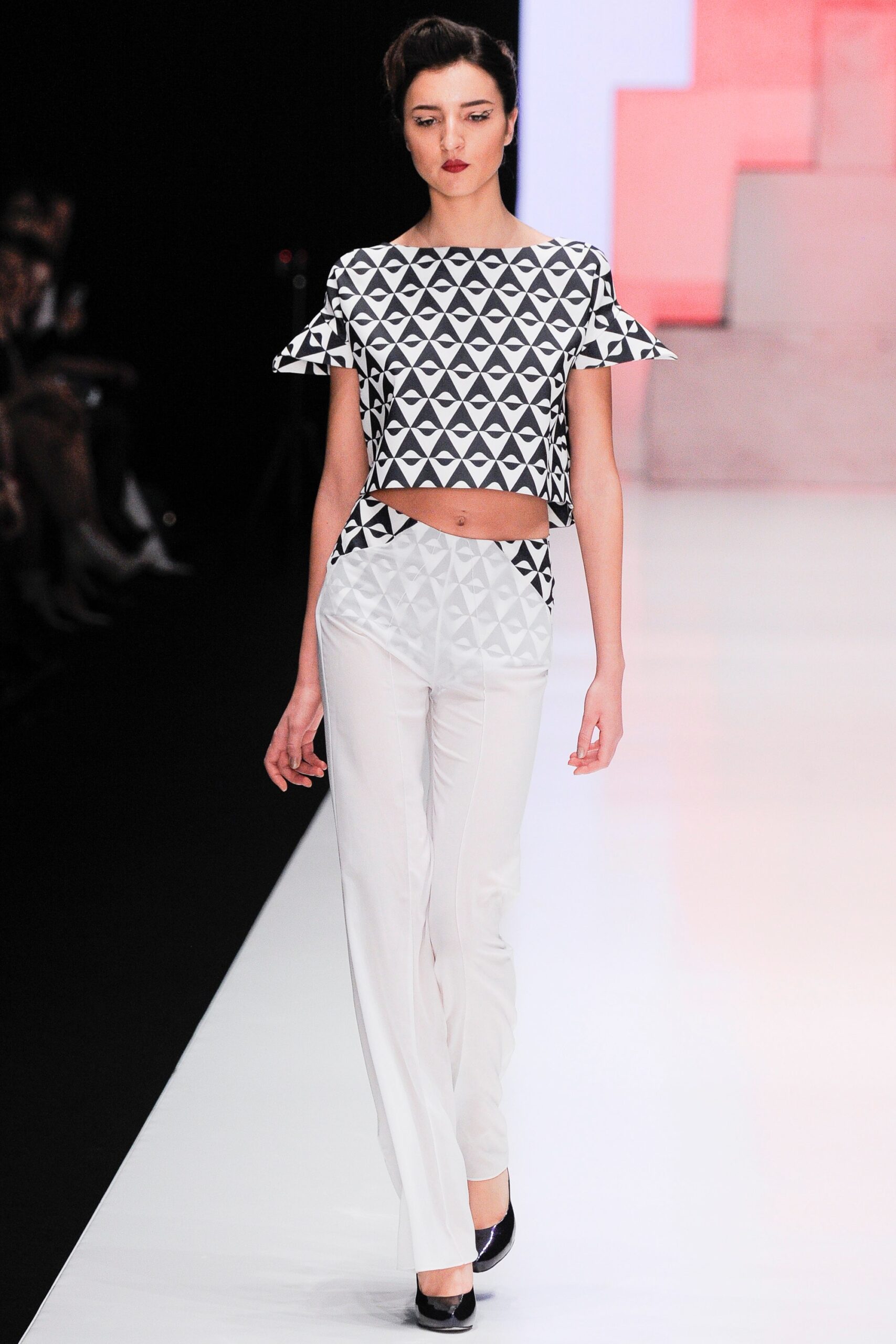 Dimaneu Russia S/S 16 Look 3