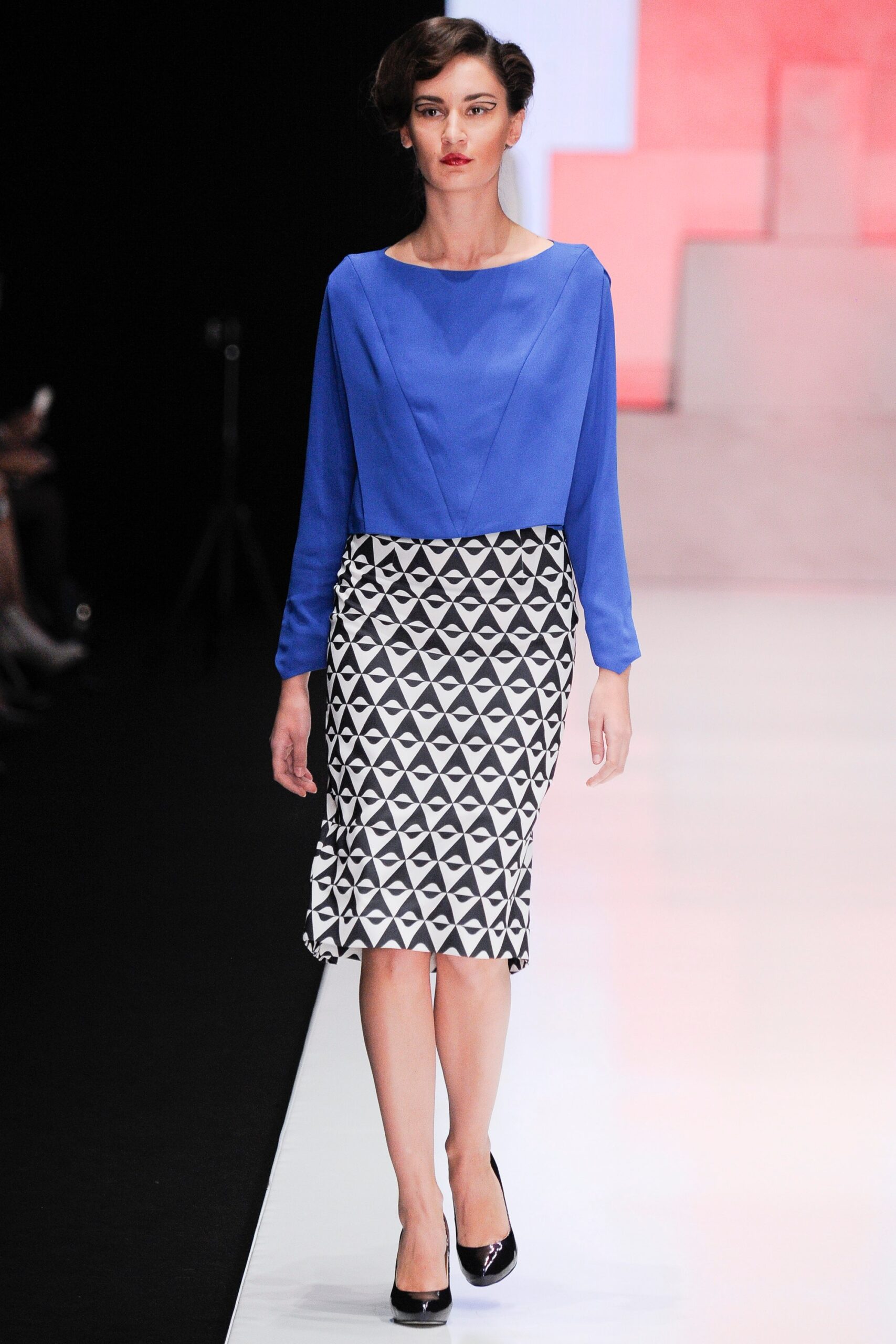Dimaneu Russia S/S 16 Look 15