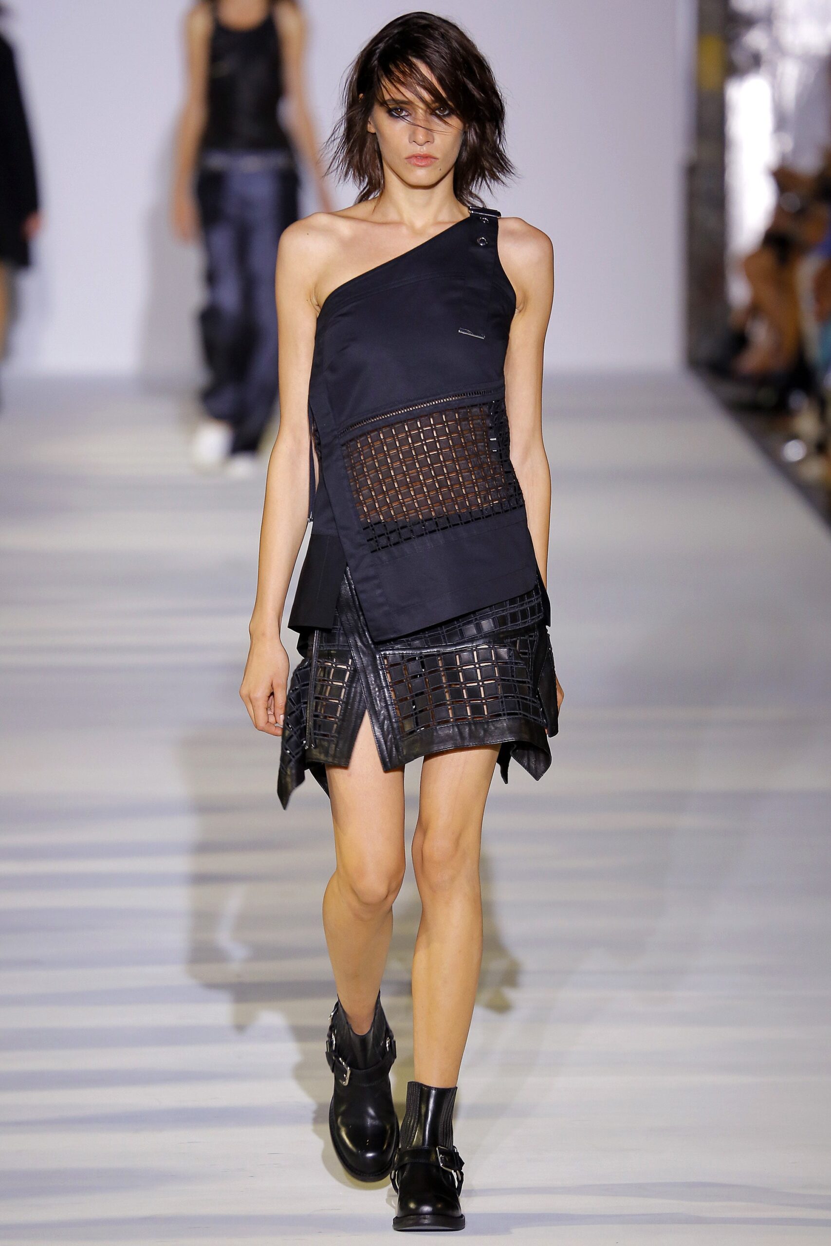 Diesel Black Gold S/S 16 Look 16