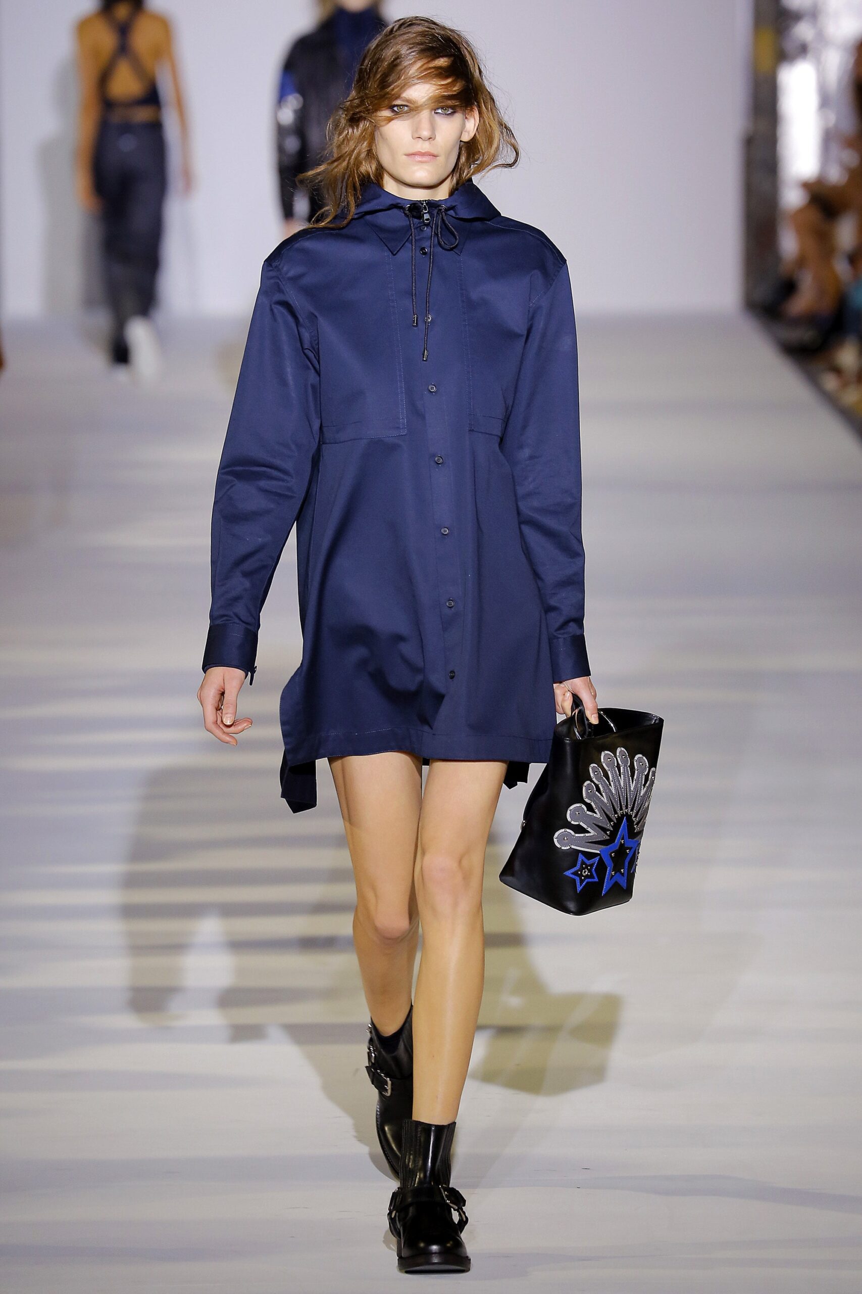 Diesel Black Gold S/S 16 Look 30