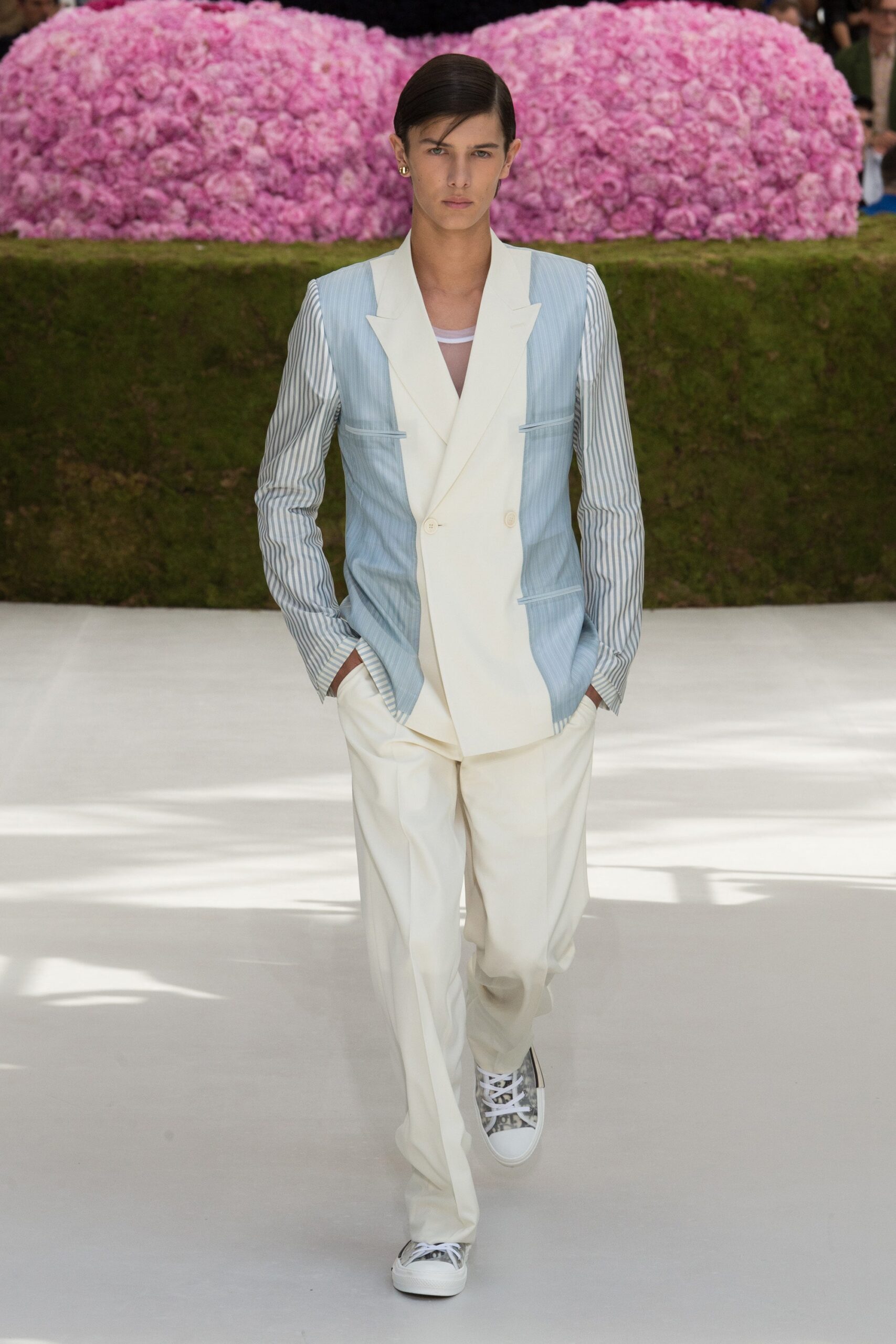 Dior Men S/S 19 Menswear Look 1