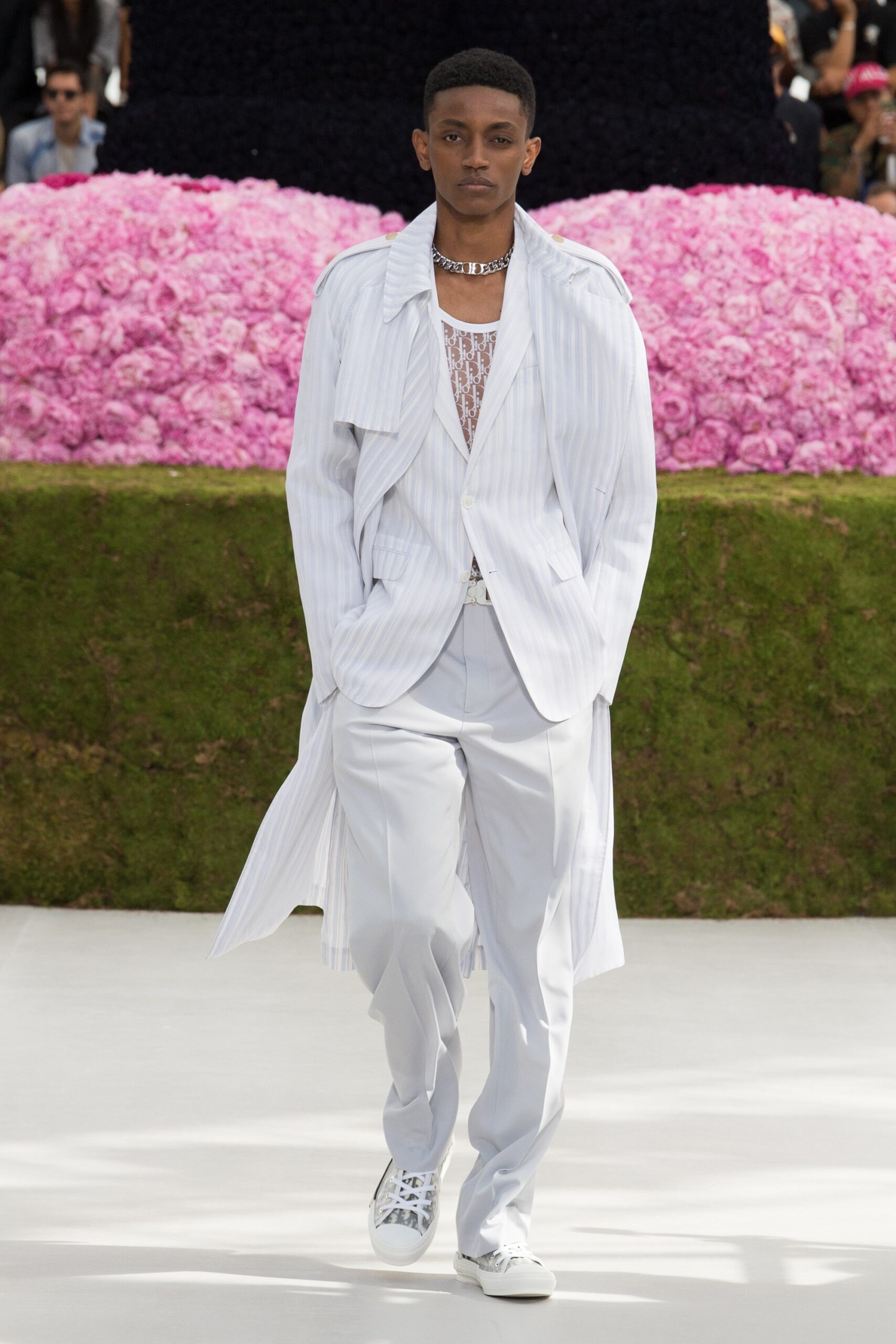 Dior Men S/S 19 Menswear Look 4