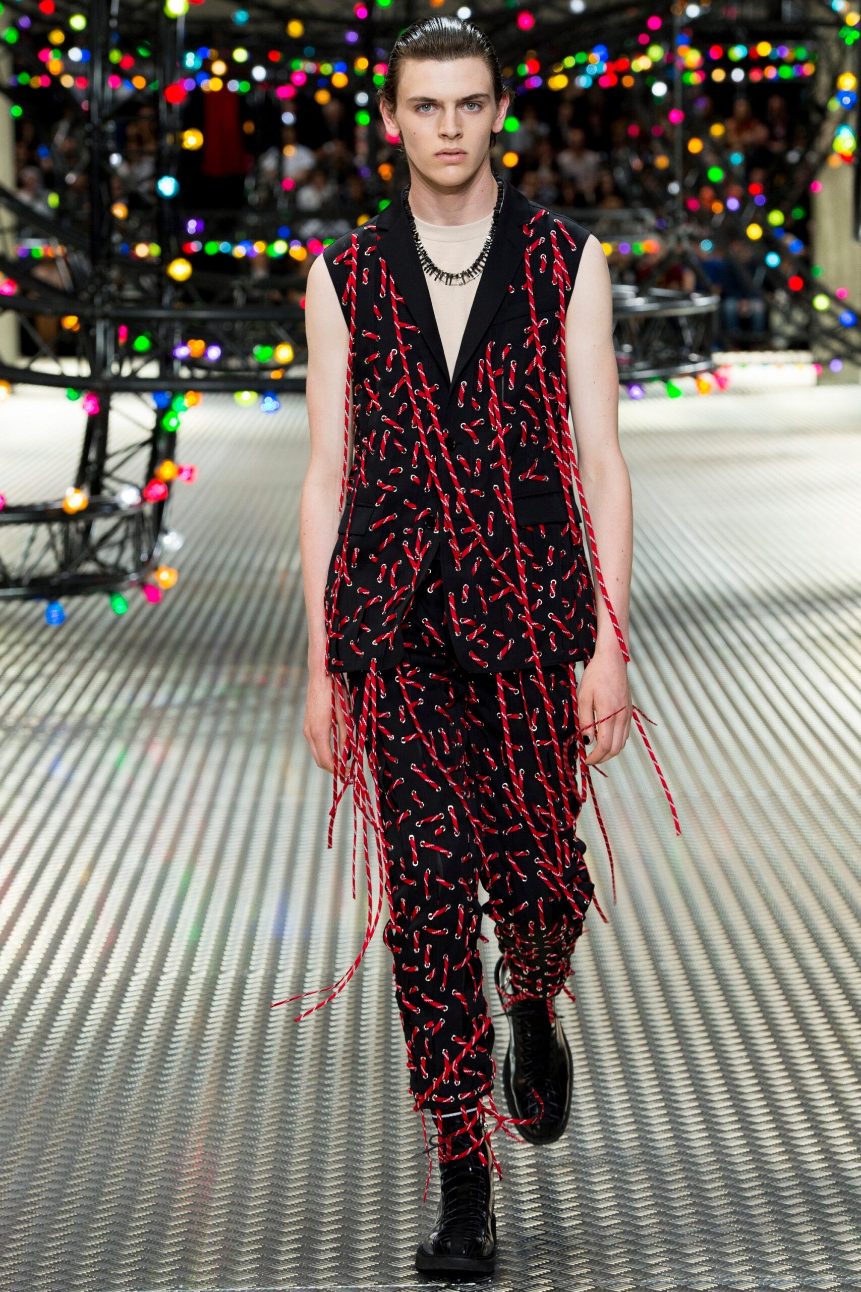Dior Men S/S 17 Menswear Look 16