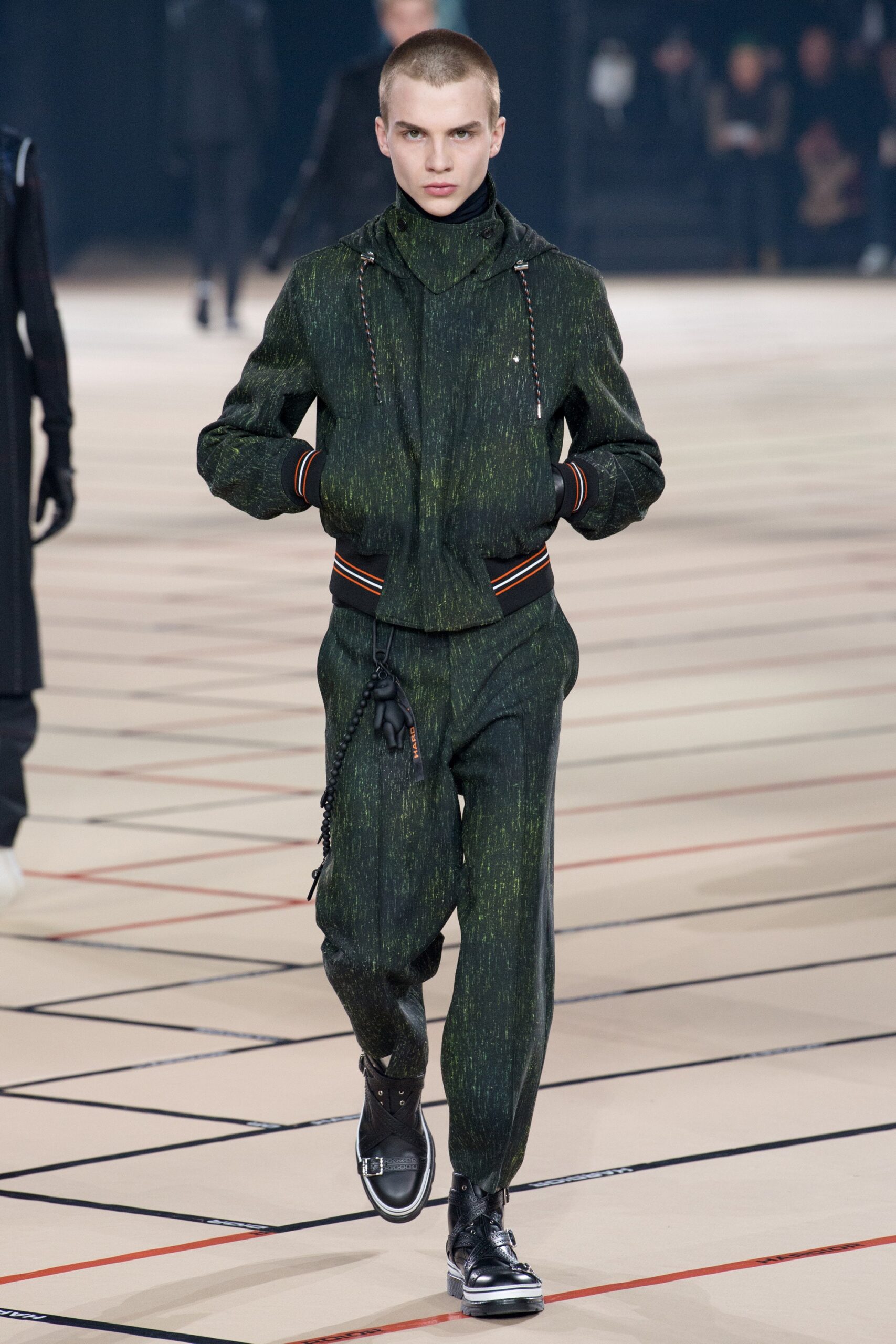 Dior Men F/W 17 Menswear Look 2