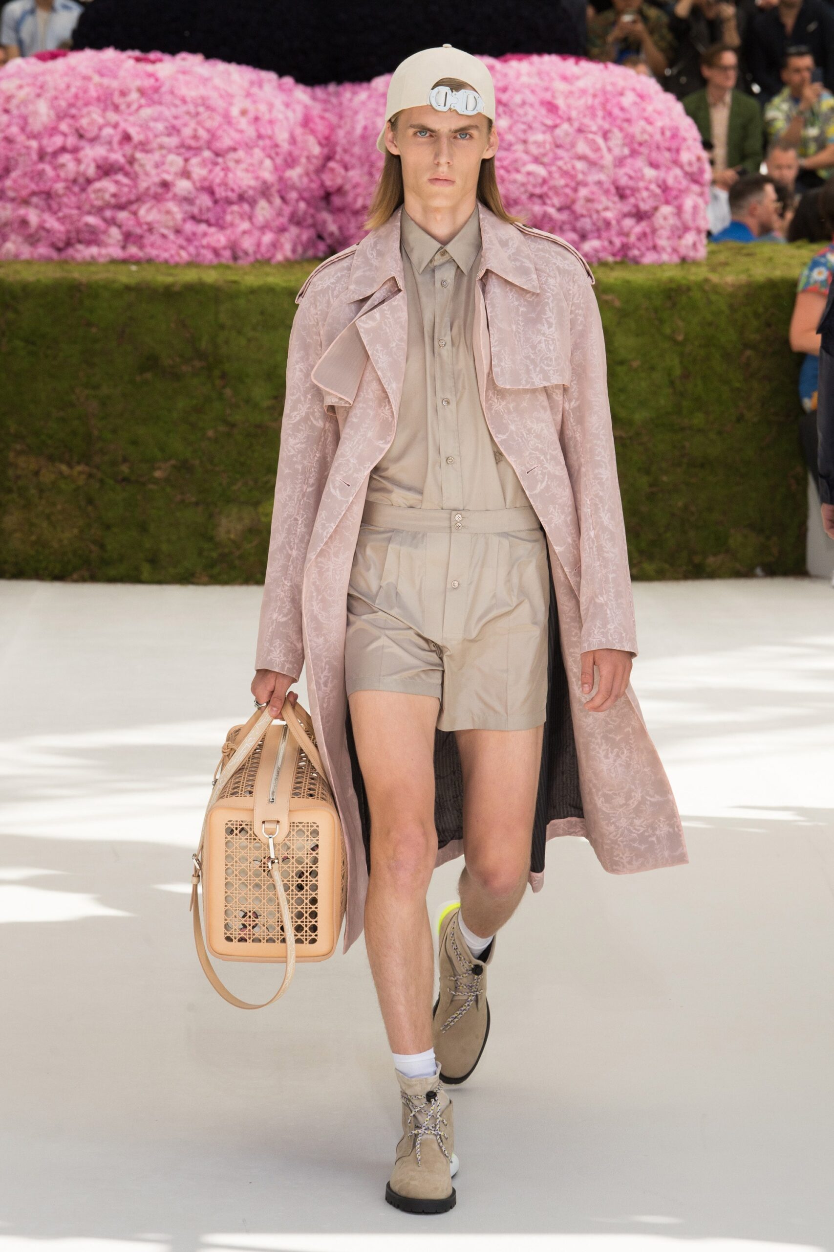 Dior Men S/S 19 Menswear Look 19