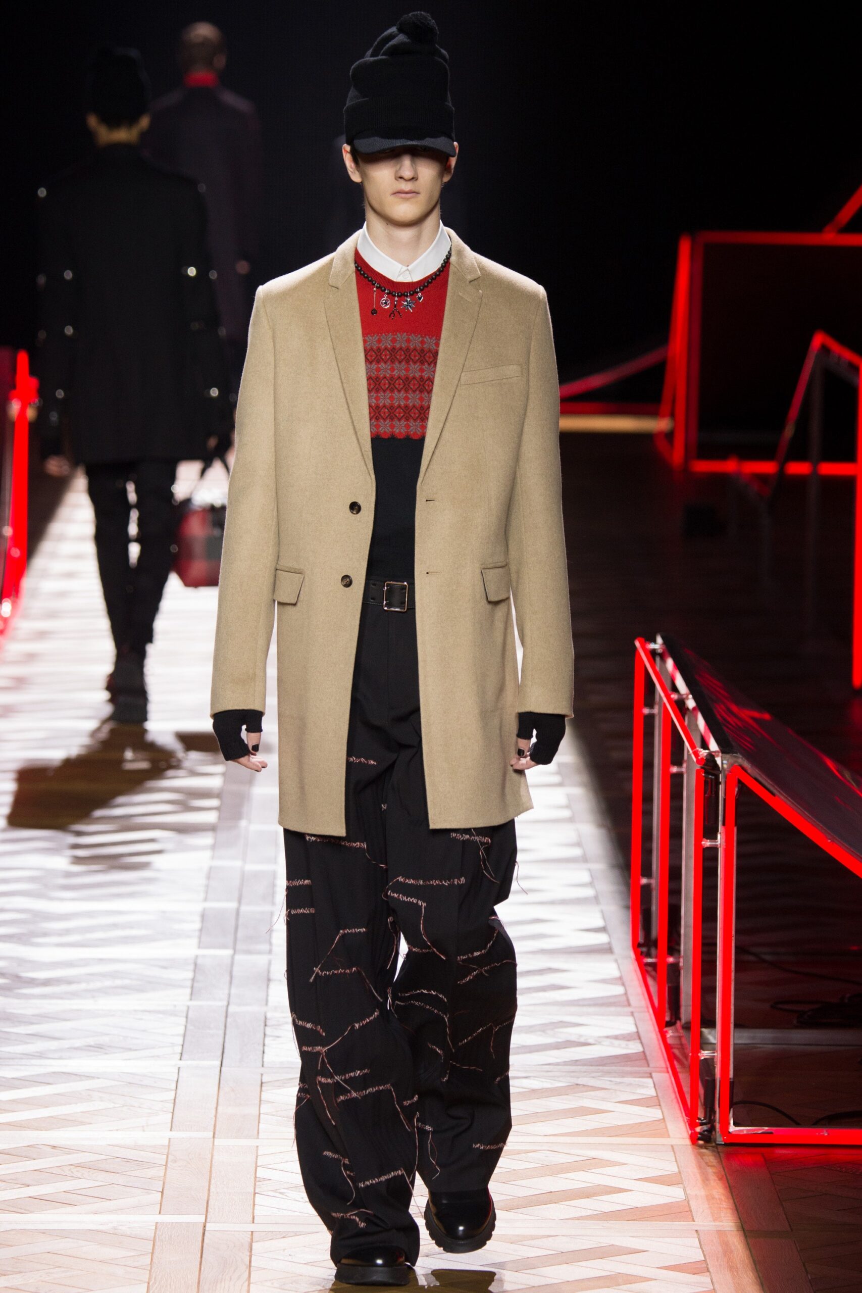 Dior Men F/W 16 Menswear Look 4