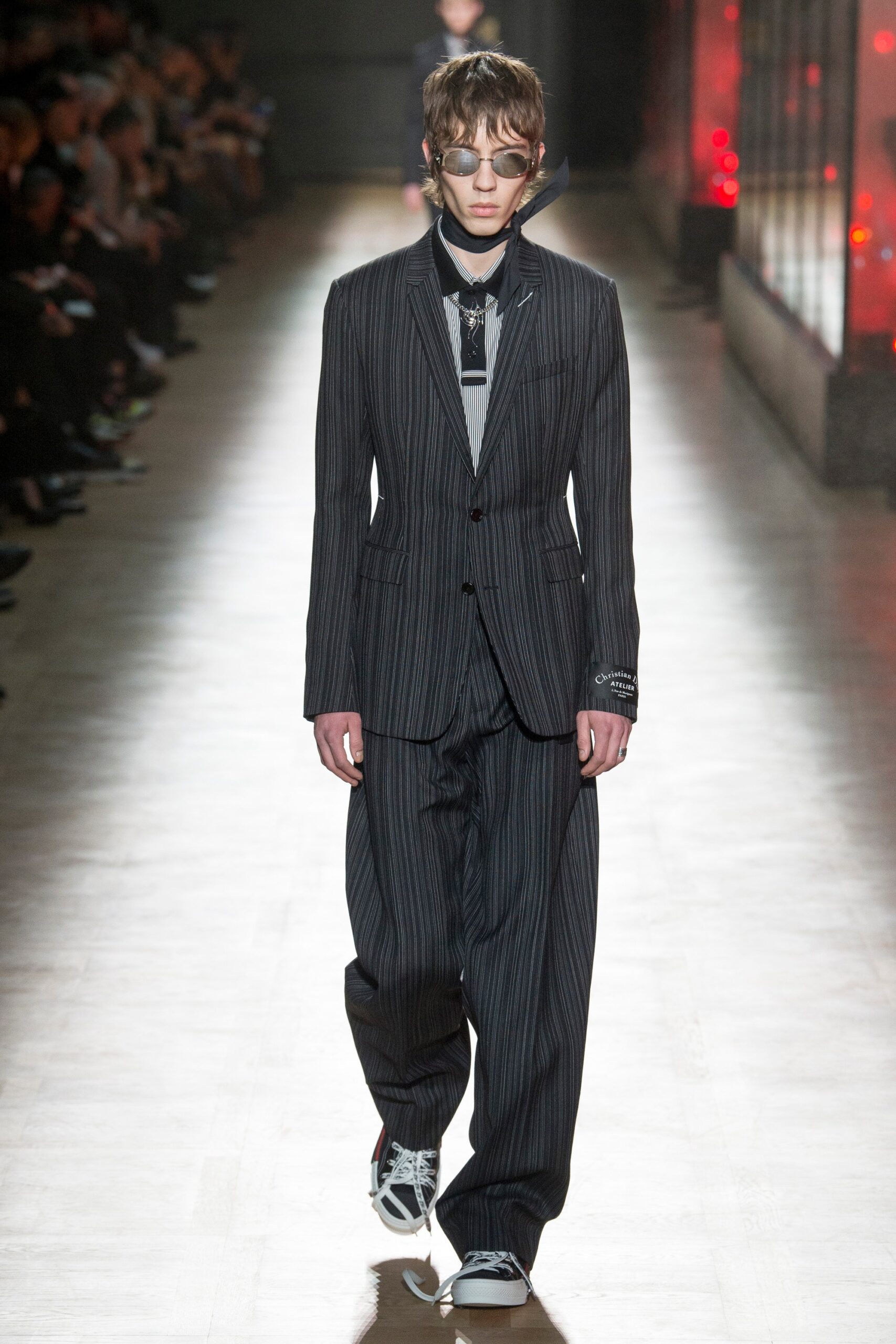 Dior Men F/W 18 Menswear Look 15